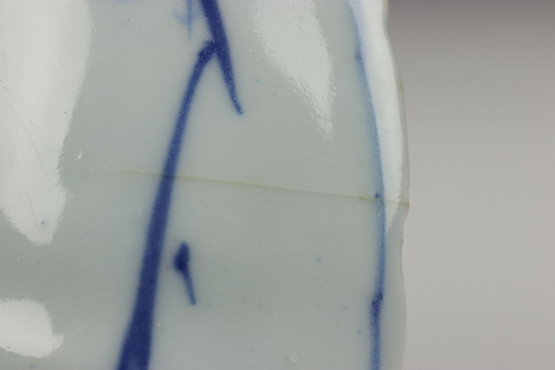 China, paar blauw-wit porseleinen borden, Wanli, - Image 3 of 13