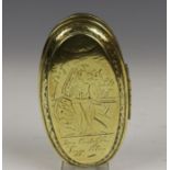 Holland, een geel koperen gegraveerde ovale tabaksdoos 'Den Cristelijke Krijgs Man', 18 eeuw,