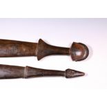 PNG, Trobriand Islands, wooden ceremonial club, ca. 1900,