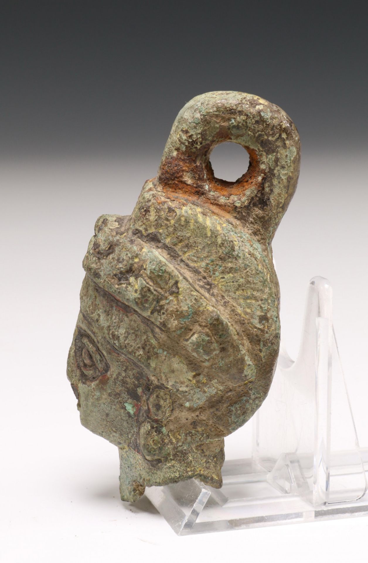Bronze weight in the shape of a female bust. Late Roman-Parthic. - Image 3 of 4