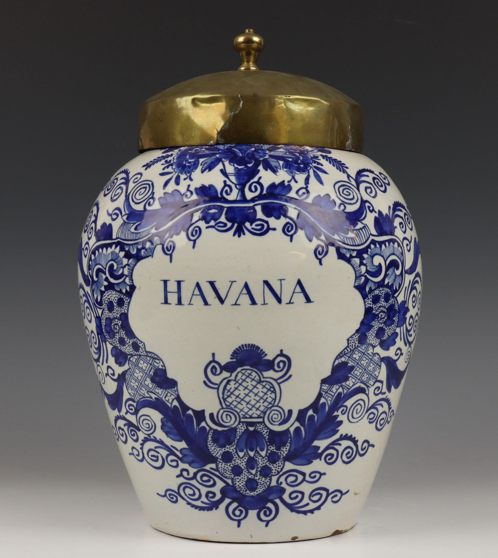 Delft, blauwwitte aardewerk tabakspot "Havana", 18e eeuw,