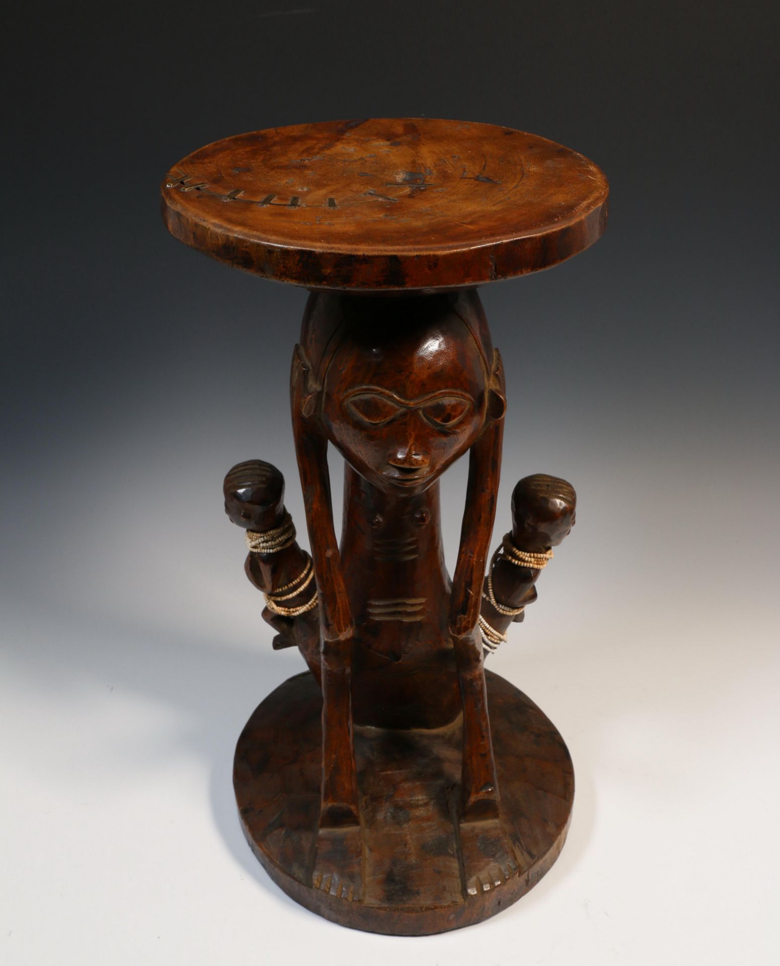 DRC, wooden caryatid stool, local repairs - Bild 3 aus 6