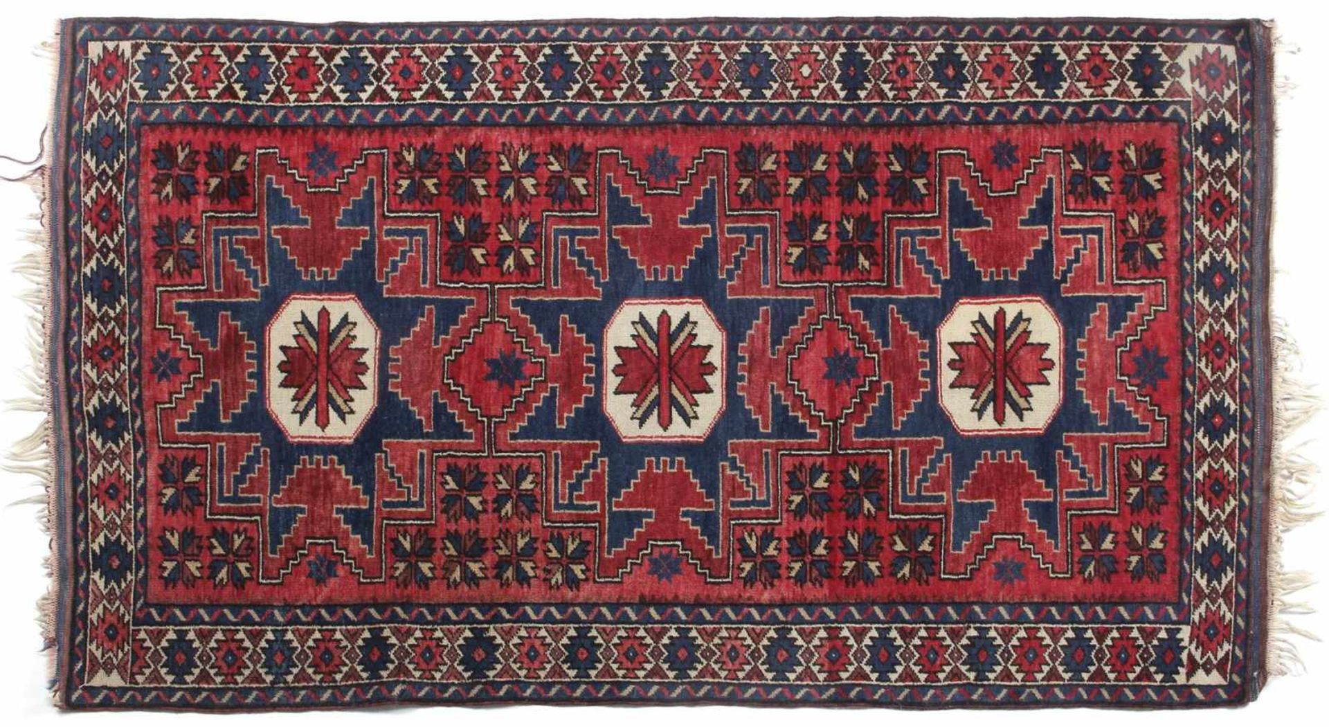 Oriental hand-knotted rug 185x115 cm