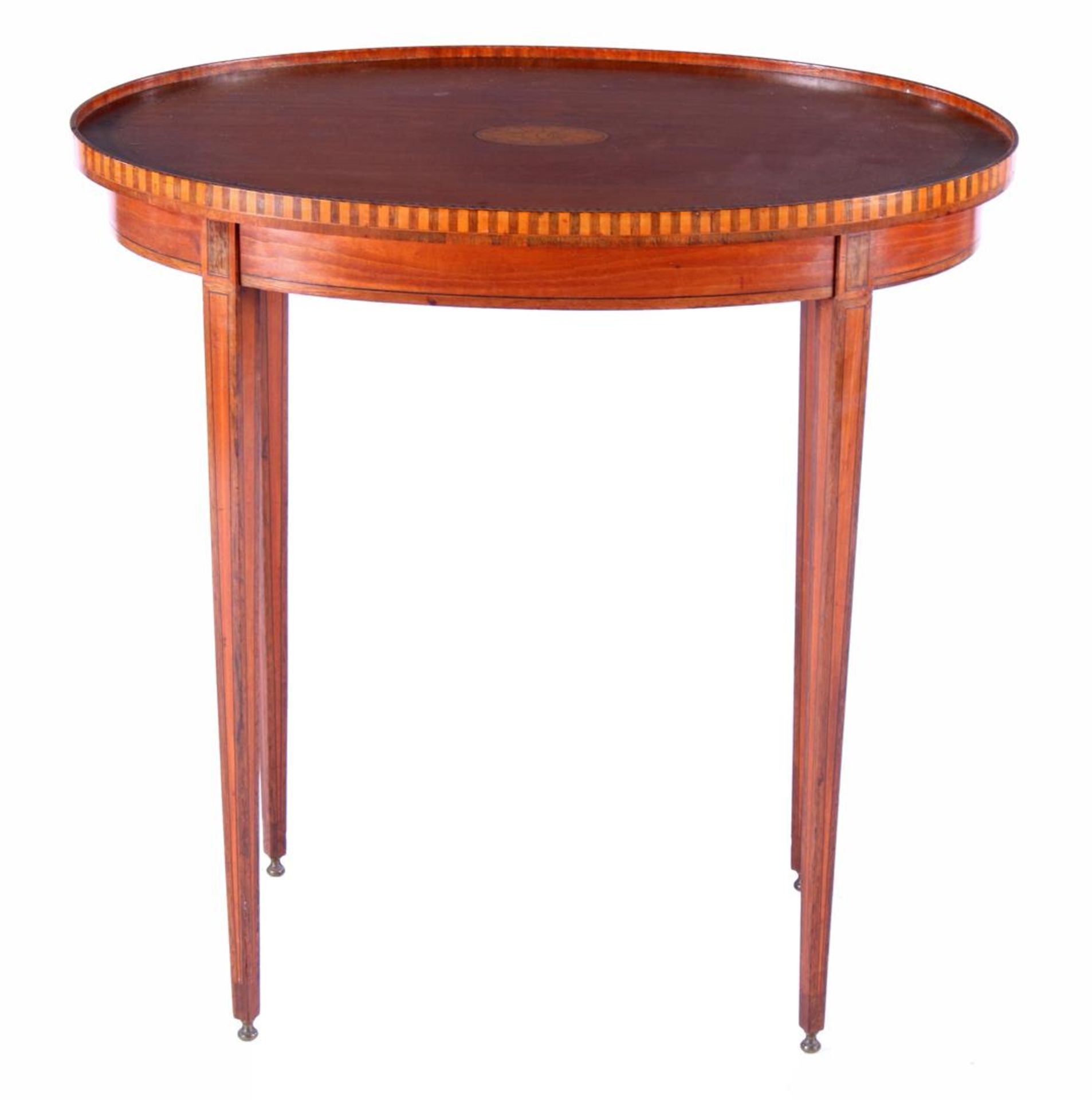 Oval Louis Season-style table with multiple types of wood veneer and top with raised edge 70 cm