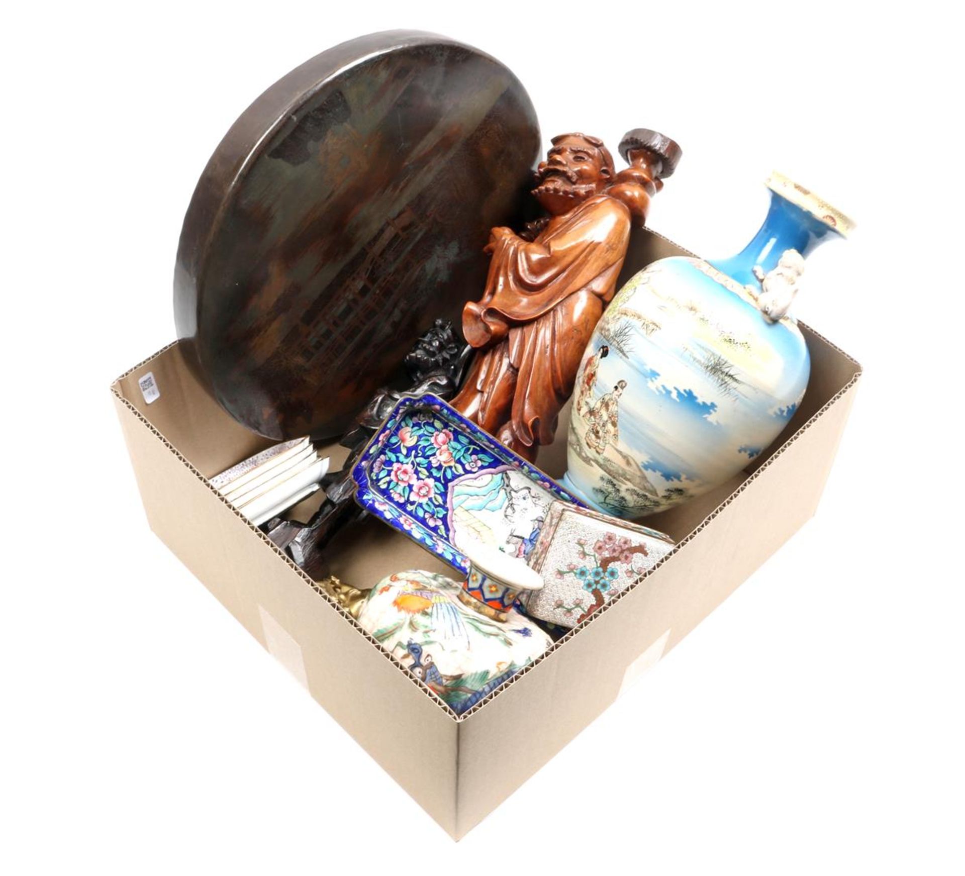 Box with Asian art, porcelain and earthenware vases, wooden statues, cloisonne lid and bowls, copper