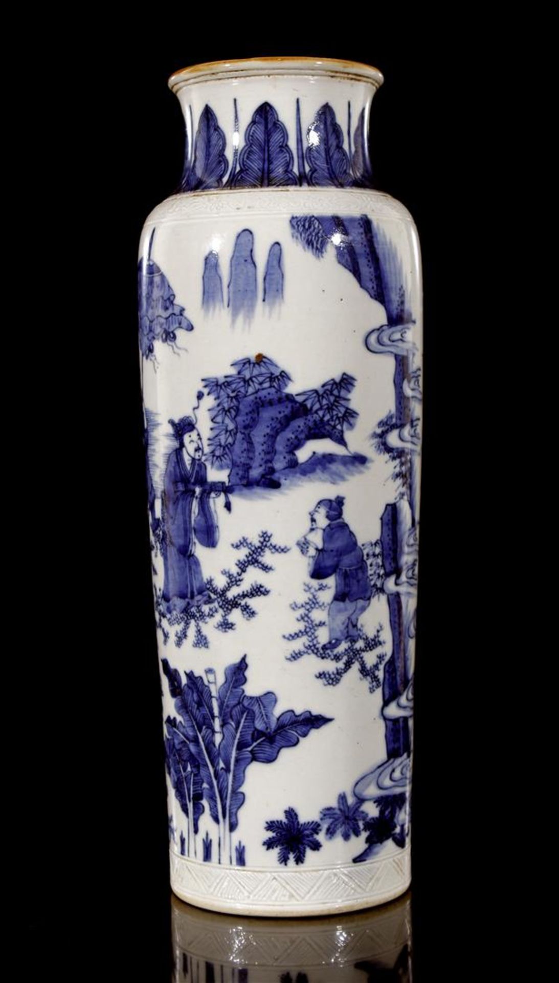 Porcelain vase with blue decoration of figures in Landscape, Japan, approx. 1900, 42 cm high - Bild 2 aus 3