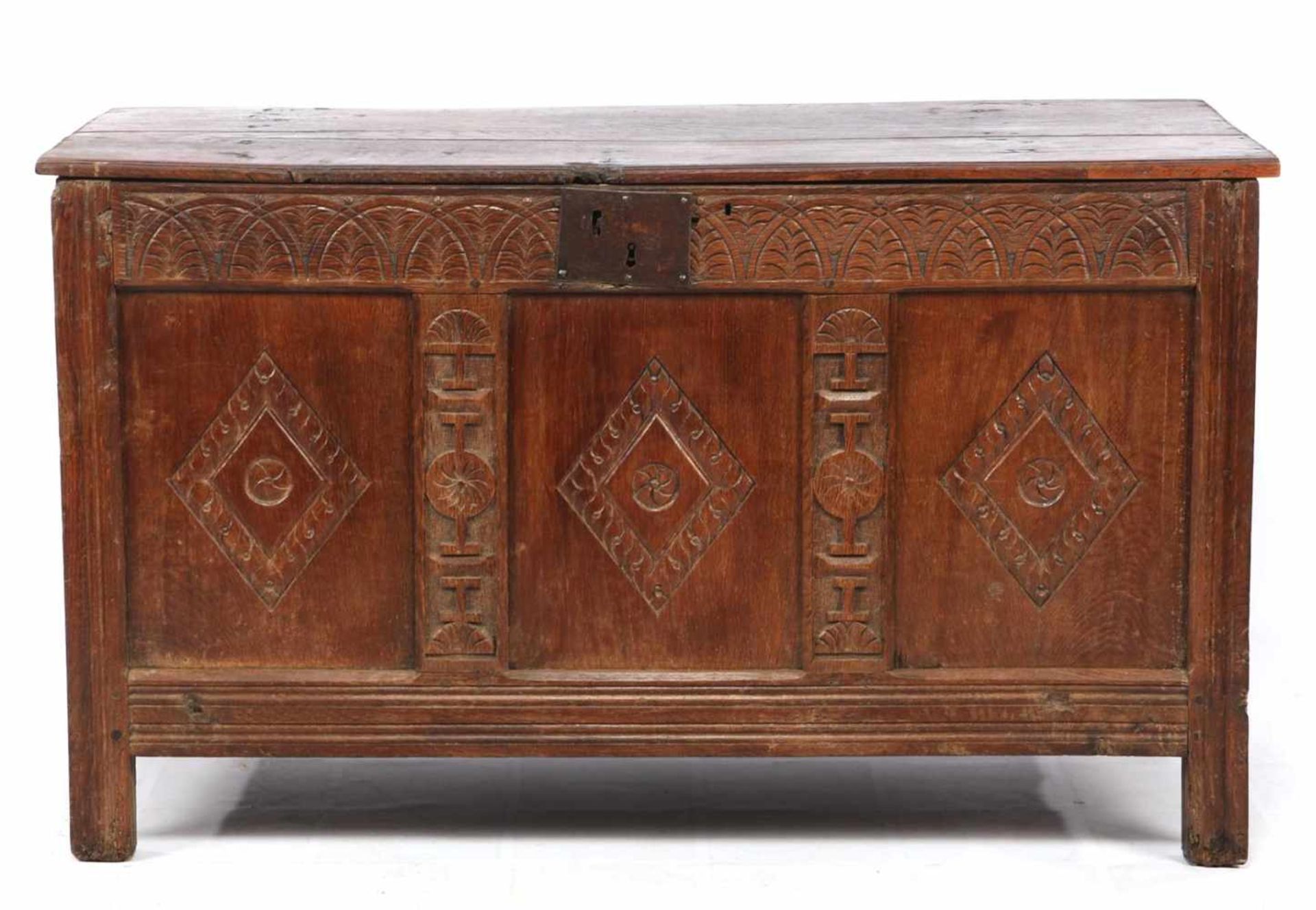 Antique oak blanket chest with richly carved front, Holland approx. 1680, 74 cm high, 127 cm wide,