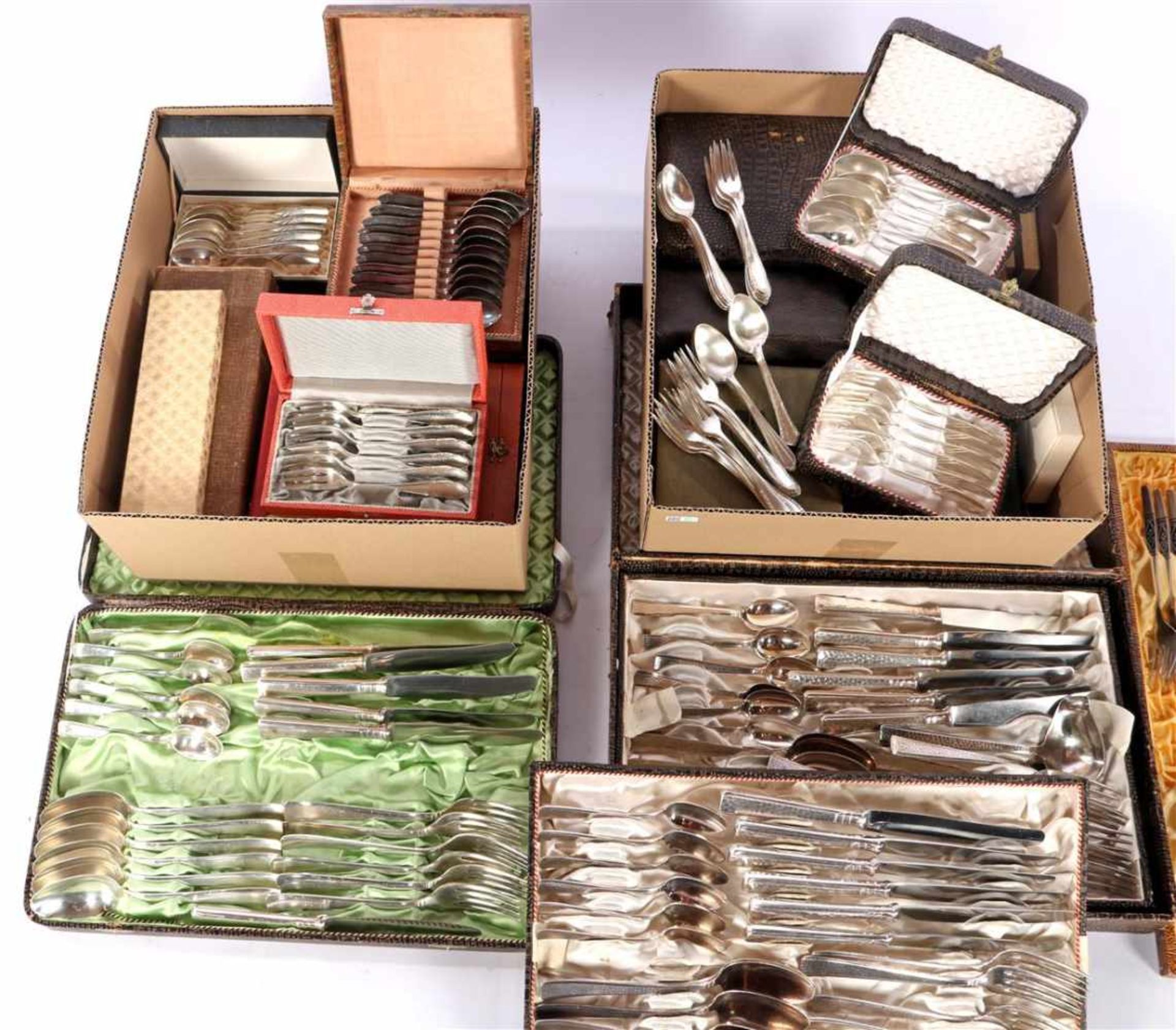 Buy various cutlery, plate and metal in original old boxes - Bild 3 aus 3
