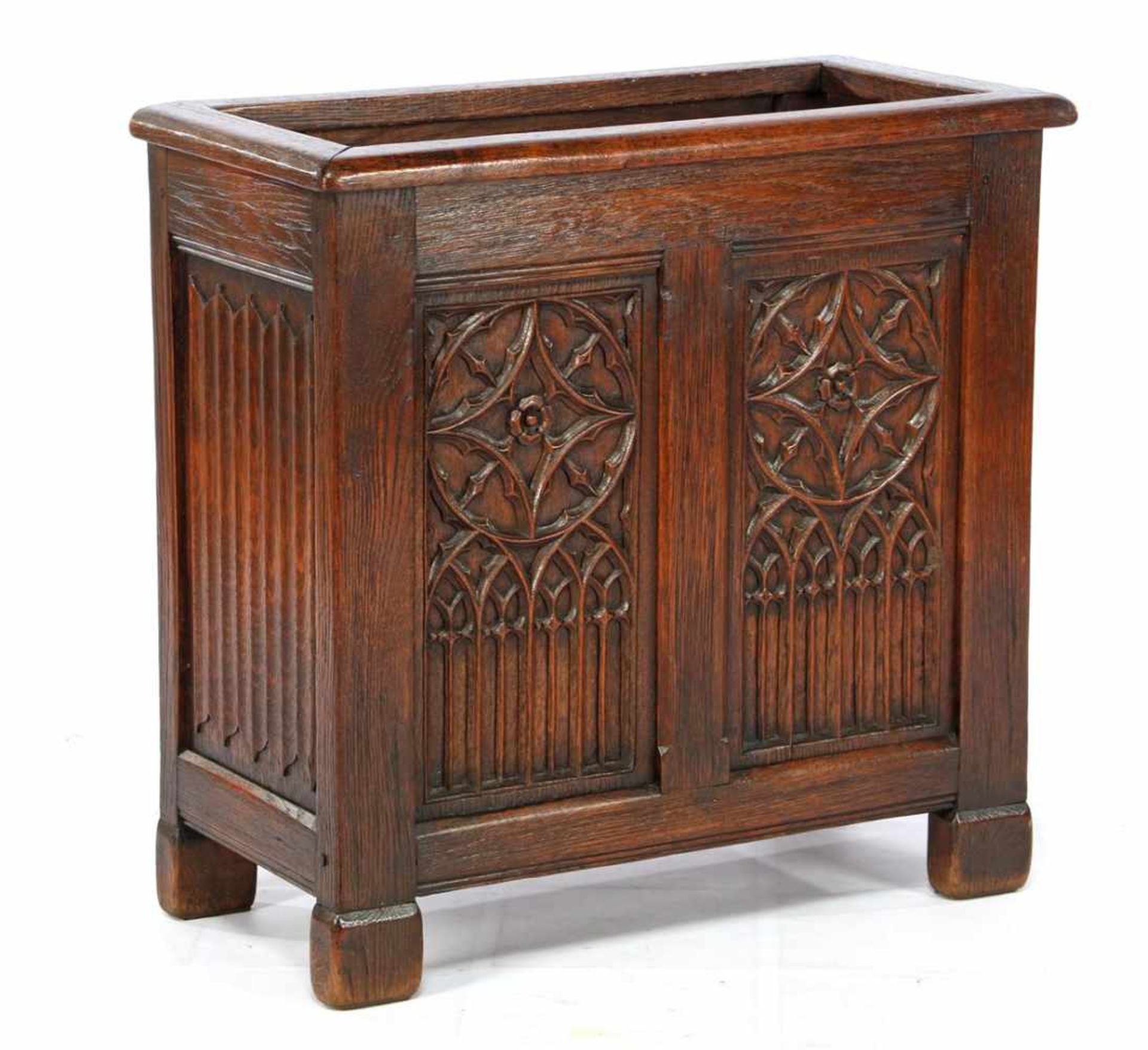 Oak holder for an umbrella stand in Neo-Gothic style, 61 cm high, 63 cm wide, 31 cm deep