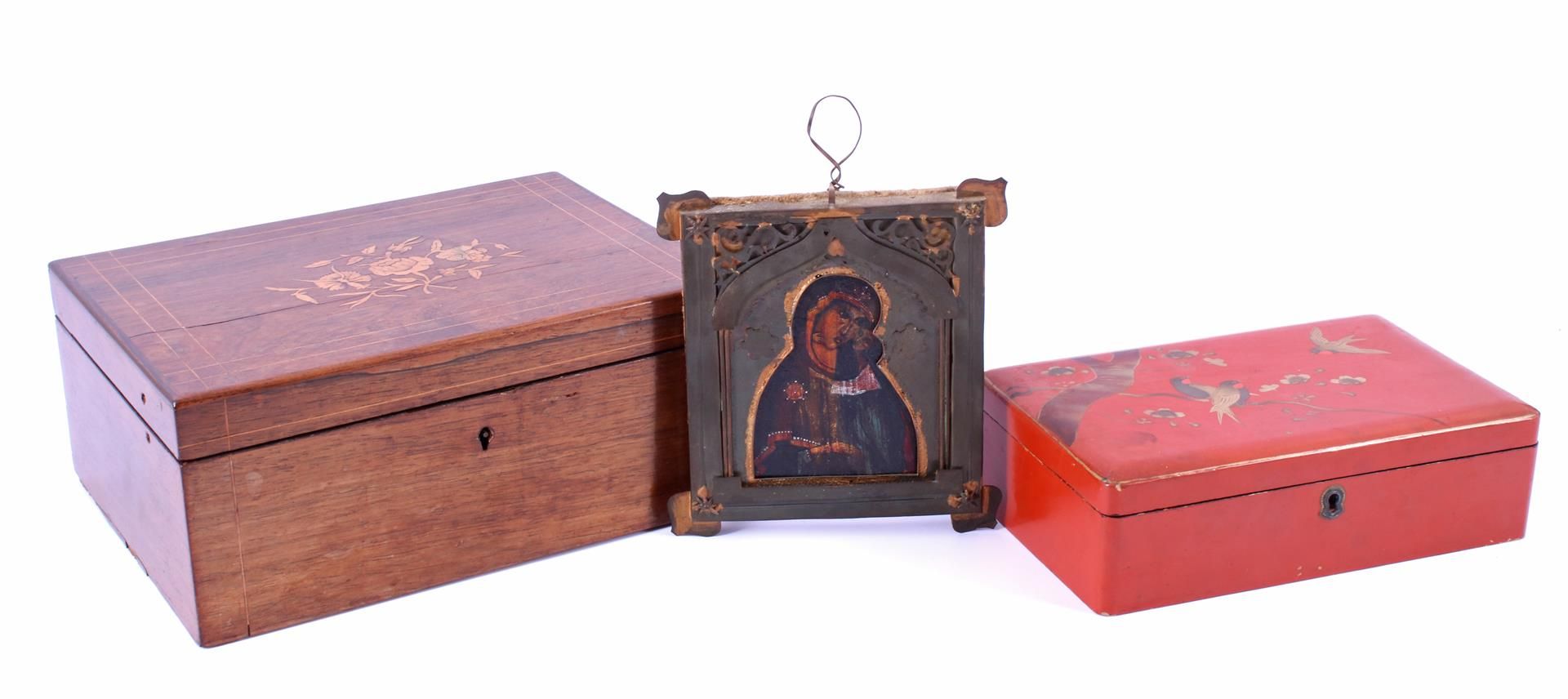 Rosewood veneer & nbsp; wooden box with intarsia 13 cm high, 30x22 cm, Oriental lacquer & nbsp;