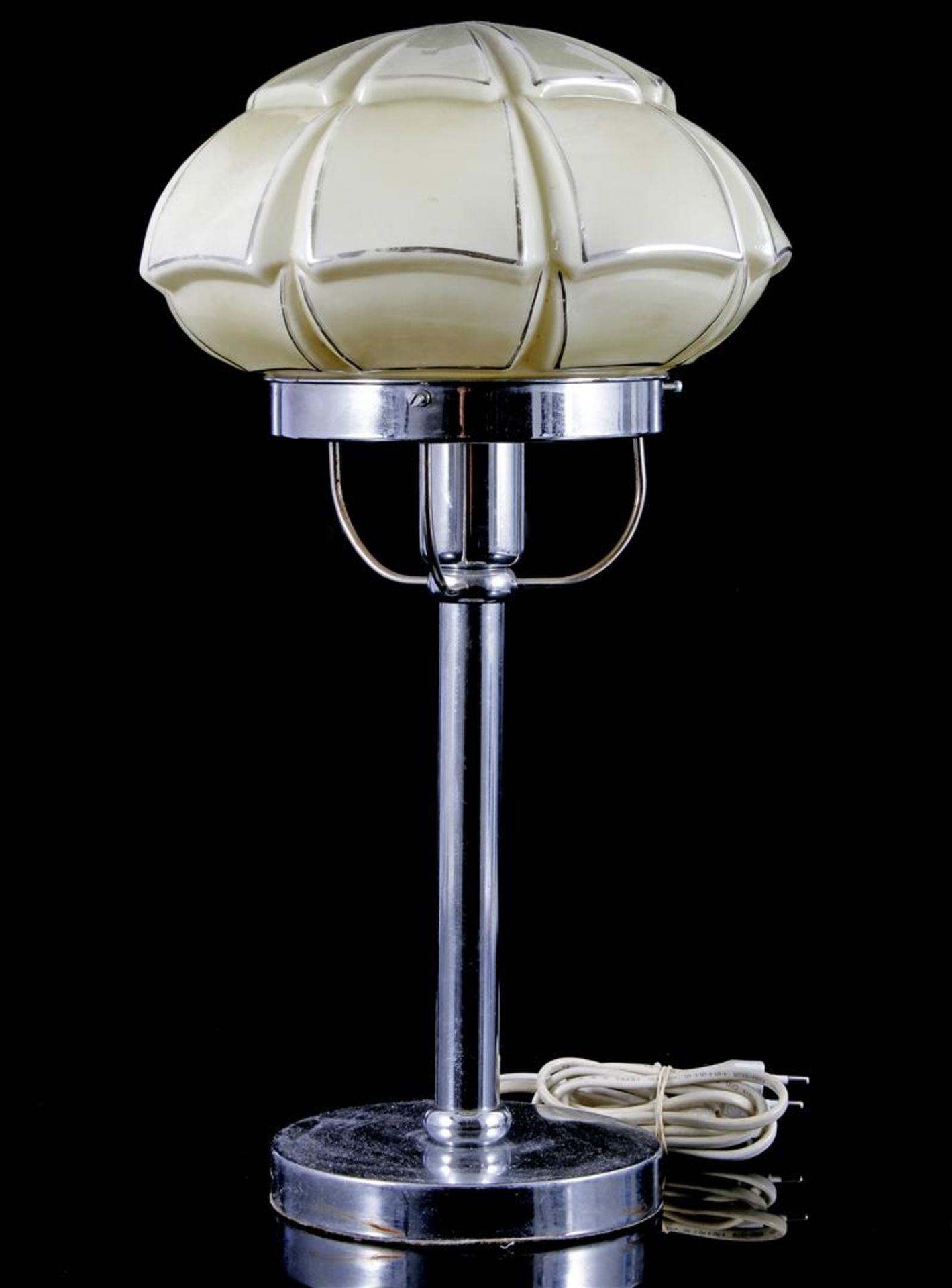 Metal table lamp with glass shade 45 cm high, shade 25 cm diameter (piece from hood flaw)