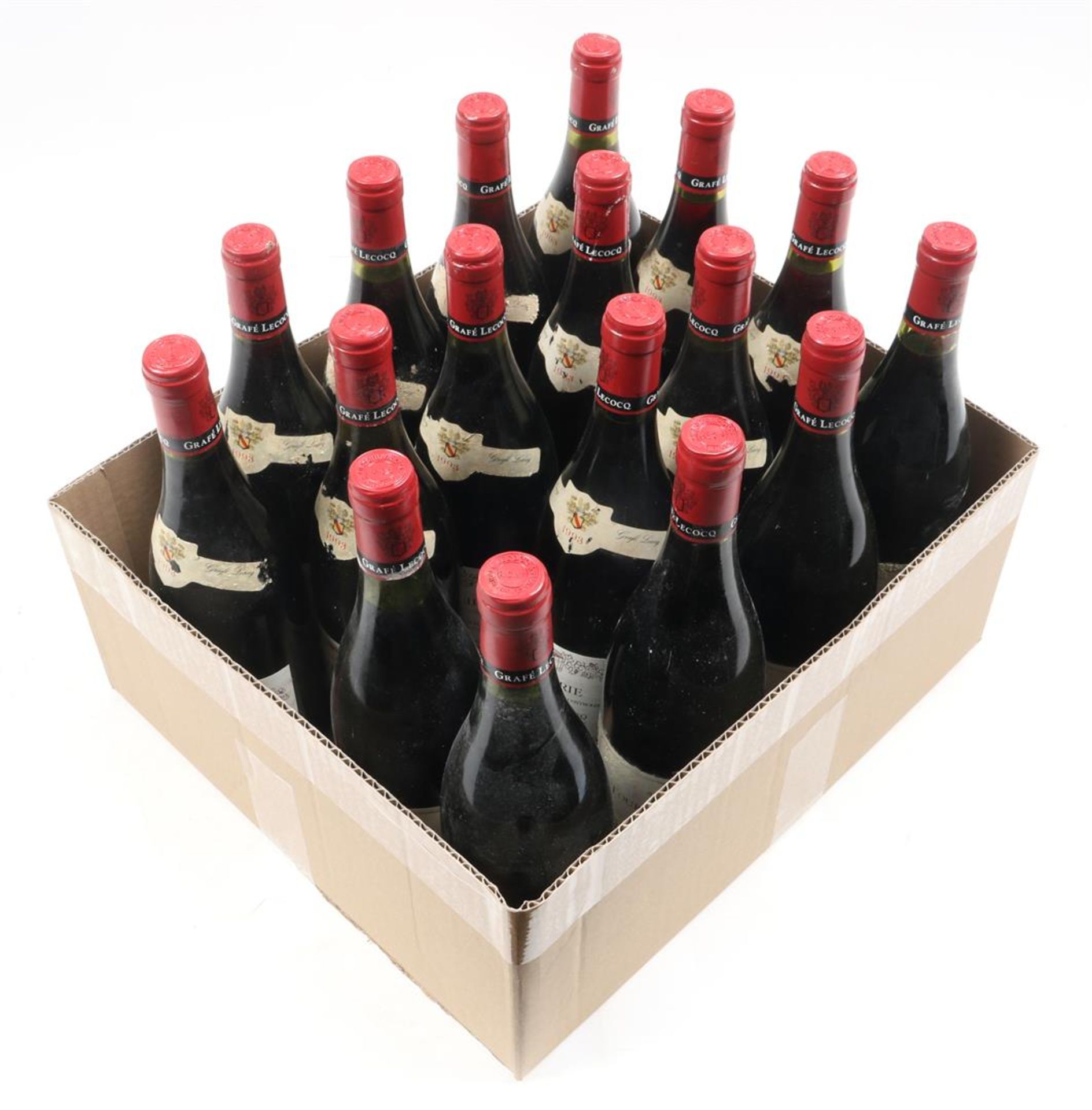 17 bottles of red wine including 12x Fleurie from 1993, 4x Touraine Amboise pinot noir from 1995 and