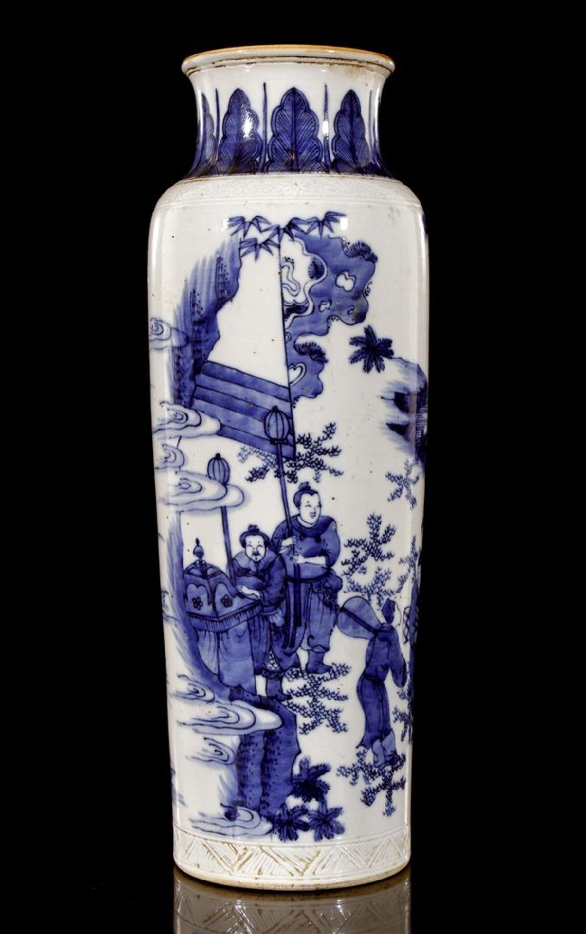 Porcelain vase with blue decoration of figures in Landscape, Japan, approx. 1900, 42 cm high