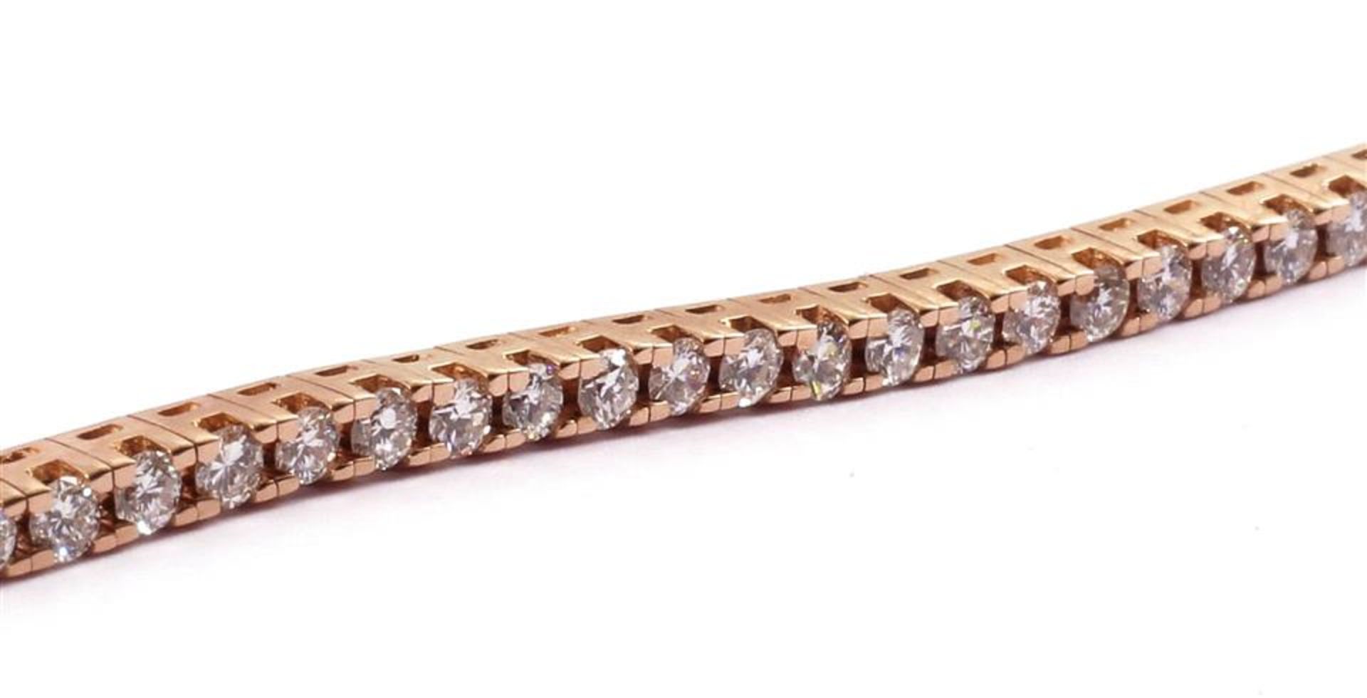 Rose gold tennis bracelet, 18 kt, set with brilliant cut diamond, approx.2.26 ct, 18 cm long - Bild 2 aus 2