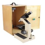 Merkelbach microscope in case