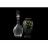 Pasta glass vase to Galle, 20 cm high and a crystal carafe with stopper, 29 cm high