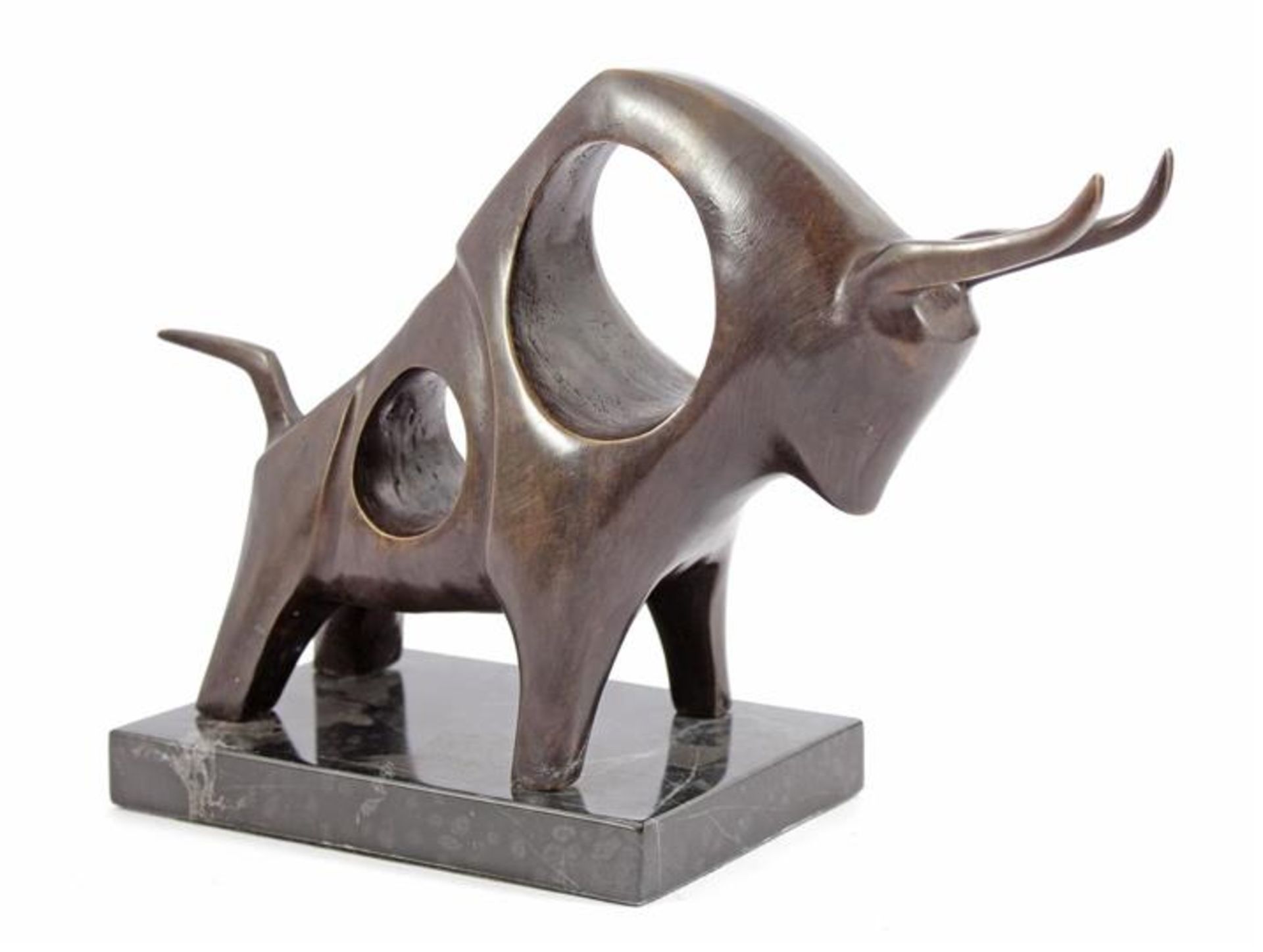 Anonymous, Bull, bronze sculpture on a natural stone base, 17.5 cm high