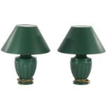 2 green table table lamps on earthenware base, 63 cm high