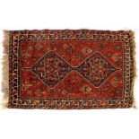 Hand-knotted wool carpet with Oriental decoration Kaskay, 156x120 cm