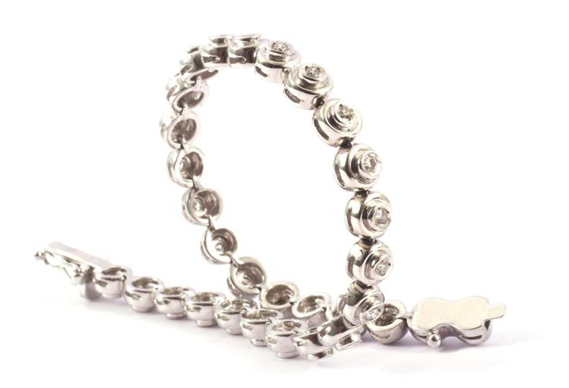 White gold bracelet, 18 kt, set with brilliant cut diamond, approx. 1.00 ct, 18 cm long