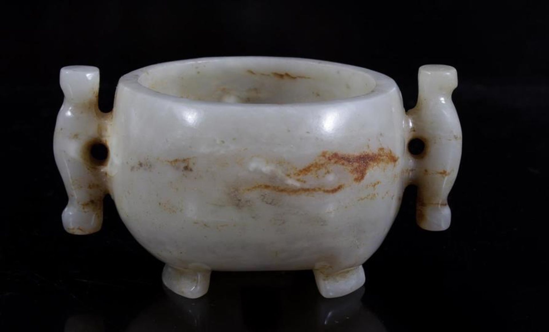 Jade incense pot with handles, 6.5 cm, 9 cm diameter