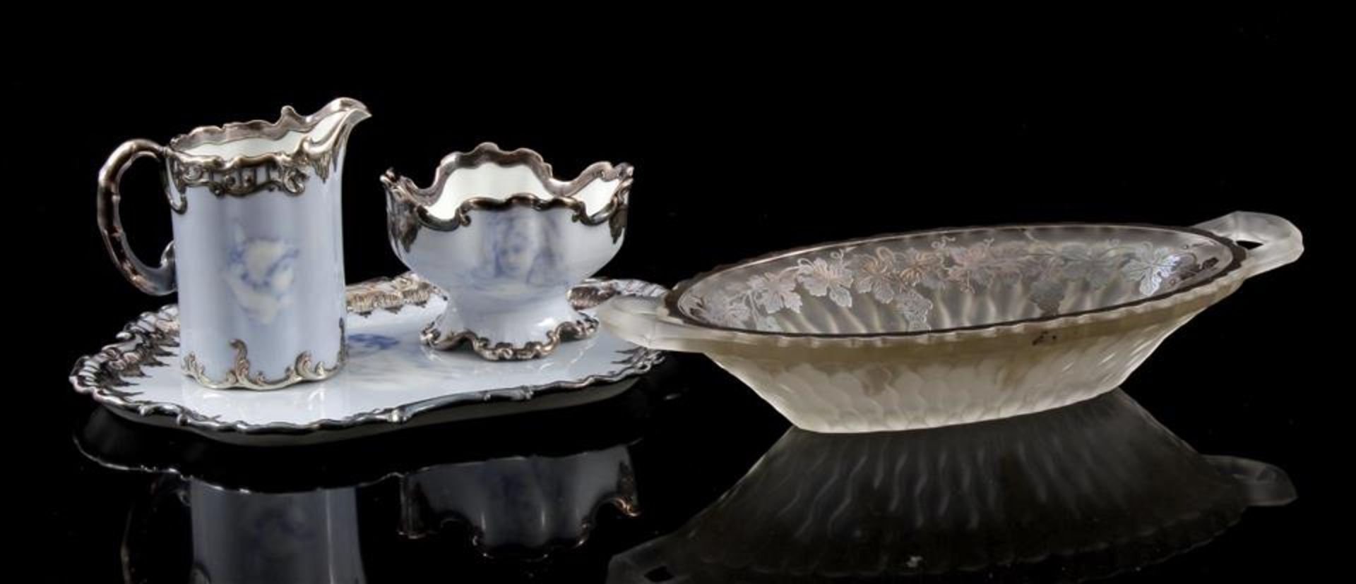 Oval glass pasta dish, decorated with grape leaves and bunches and a 3-part cream set, R.C.