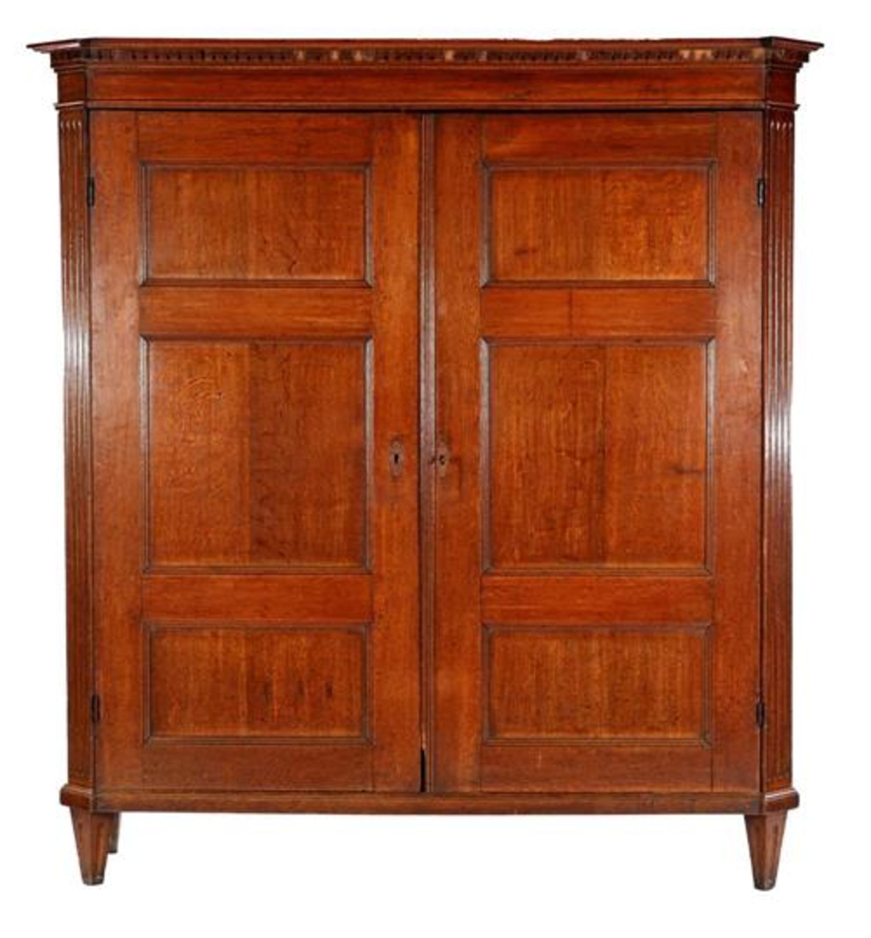 18th century oak 2-door cabinet with straight profiled hood including tooth molding, panel doors and