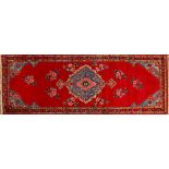 Hand-knotted wool runner with Eastern Malayer decor, 302x105 cm