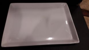 250 LARGE WHITE VIP CHINA PLATES Approximate RRP £968.75