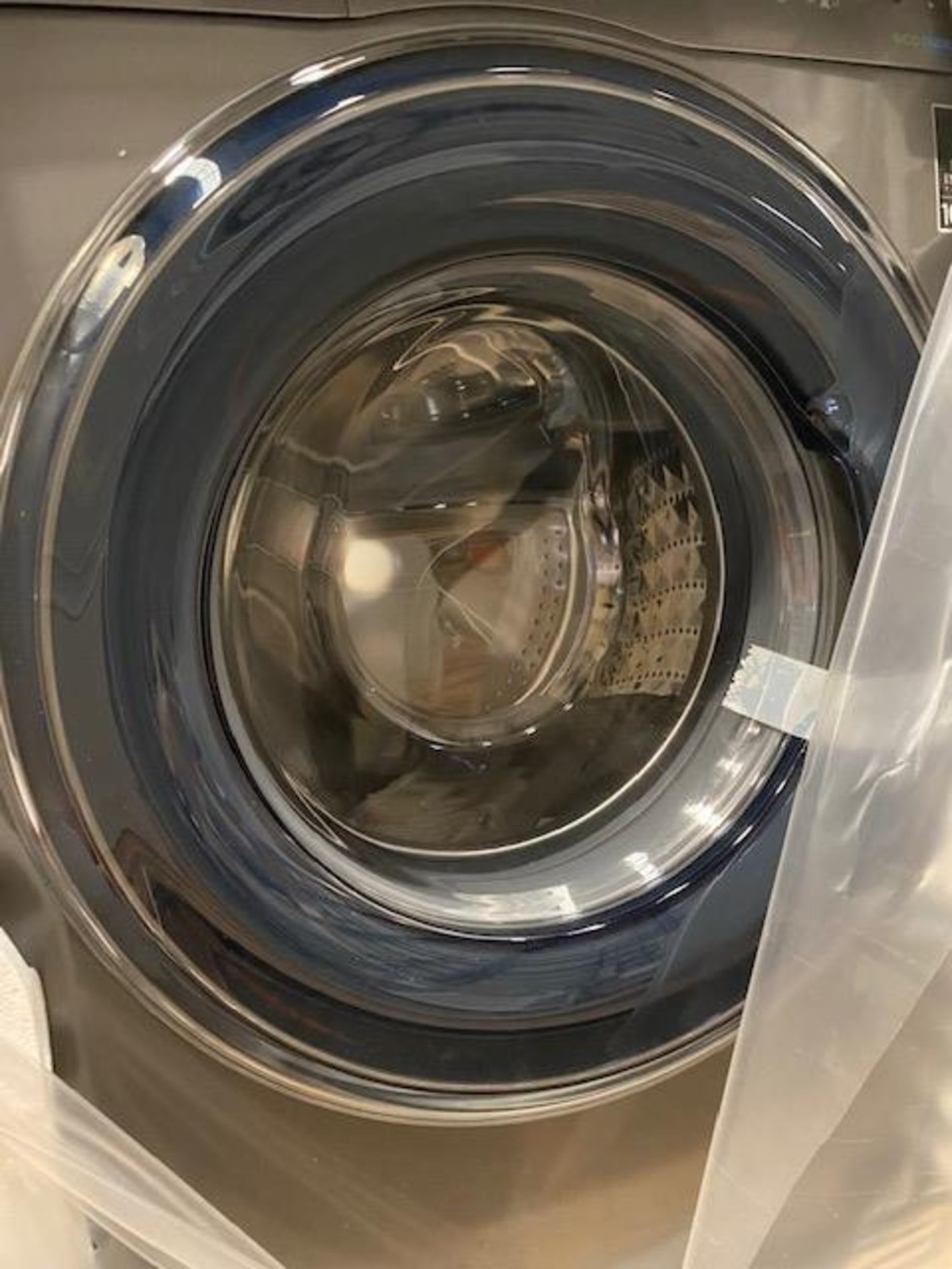 Pallet of 1 Samsung Premium Washing machine. Latest selling price £369*£419 - Image 4 of 7