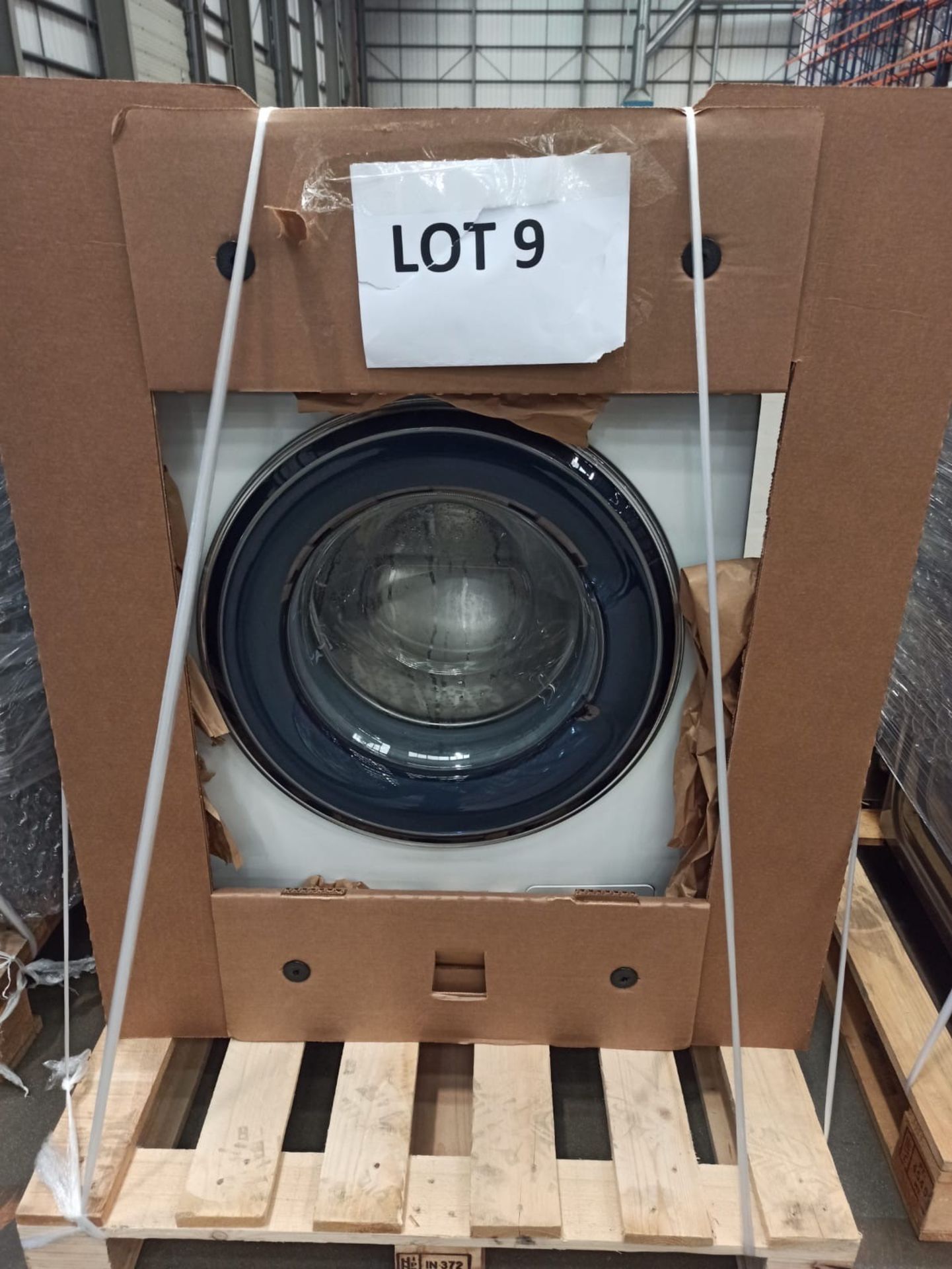 Pallet of 1 Samsung Premium Washing machine. Latest selling price £339* - Image 4 of 8