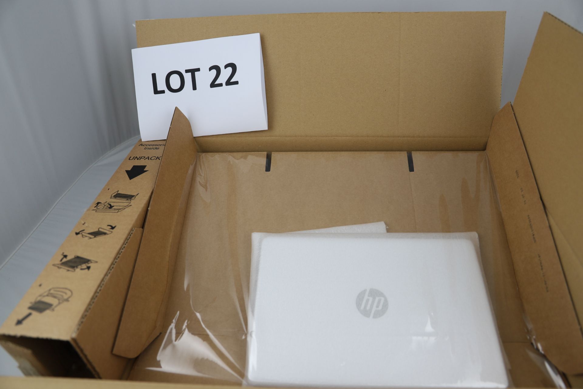 Pallet of 9 x HP LAPTOPS. Total Latest selling price £2,157 - Image 9 of 18