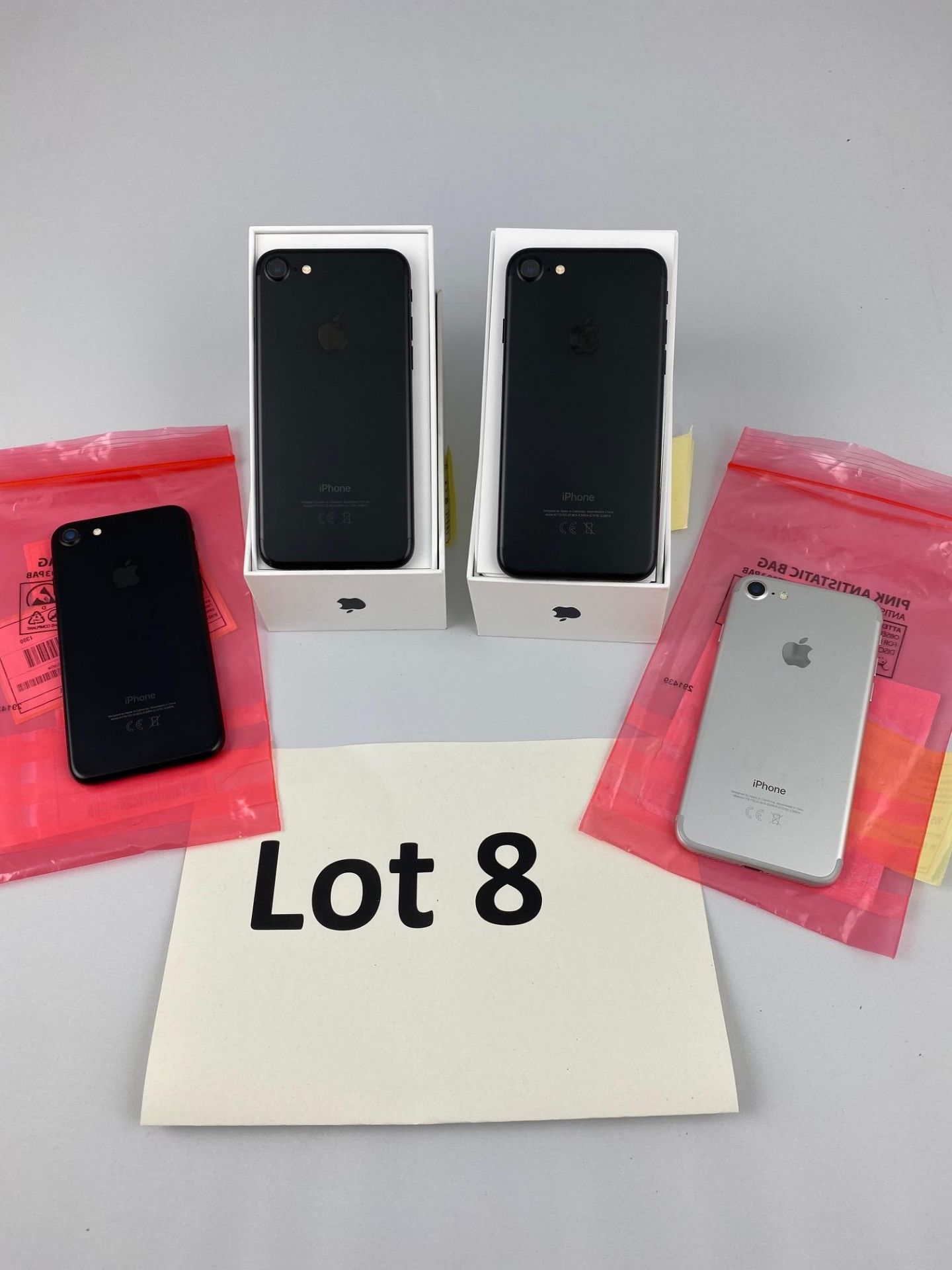 Box of 4 Apple Iphones. Latest selling price £ *1,196.00 - Image 2 of 3