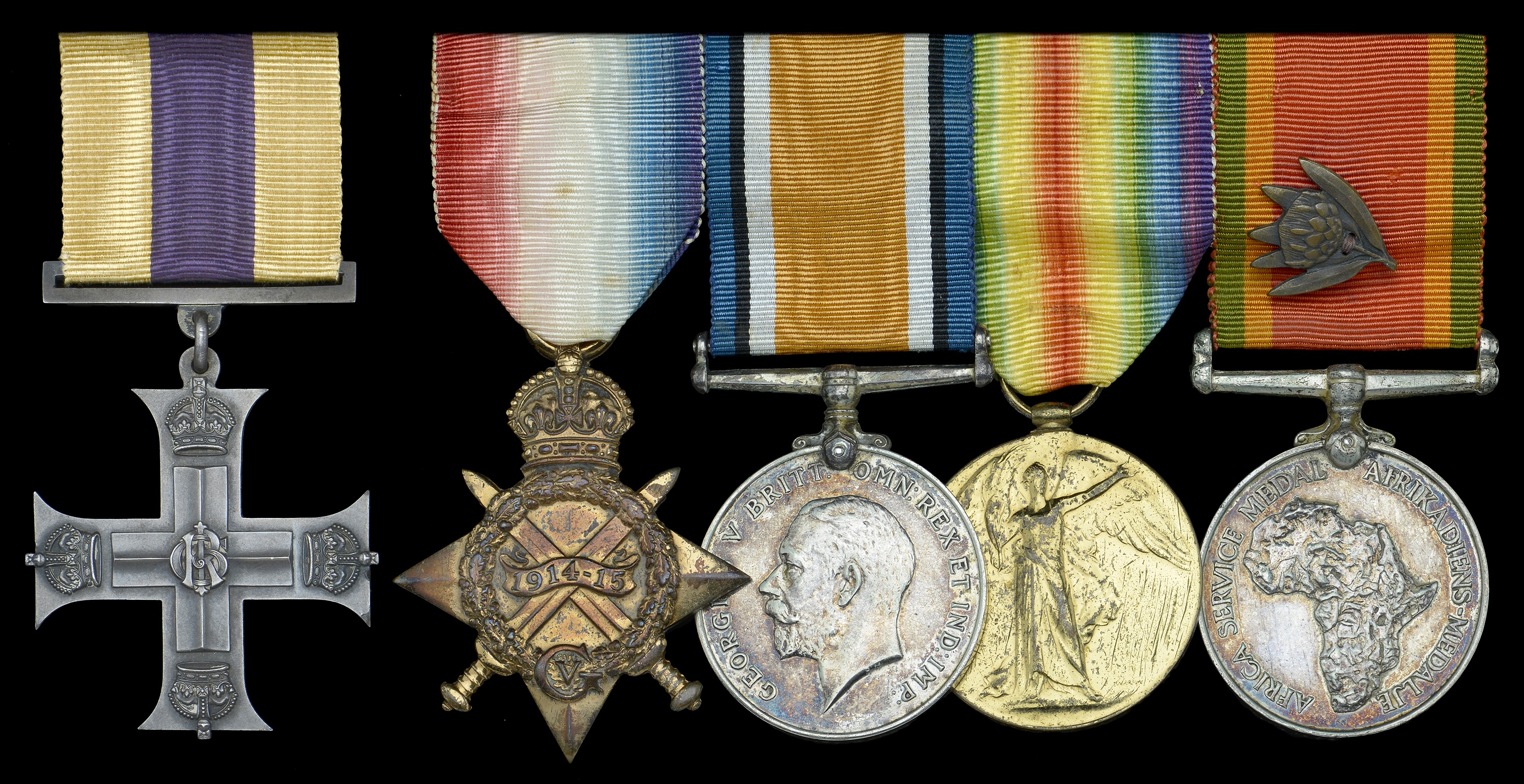 Groups and Single Decorations for Gallantry