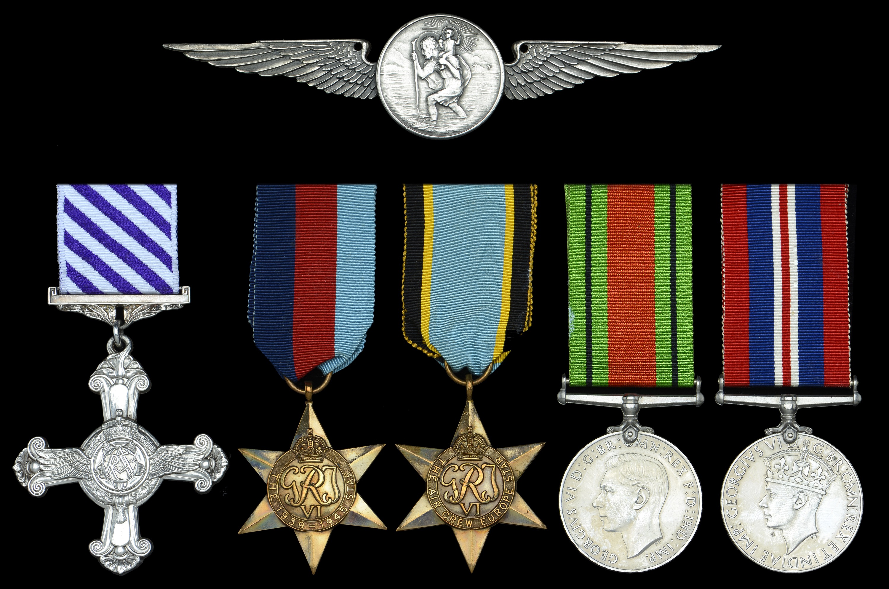 Groups and Single Decorations for Gallantry