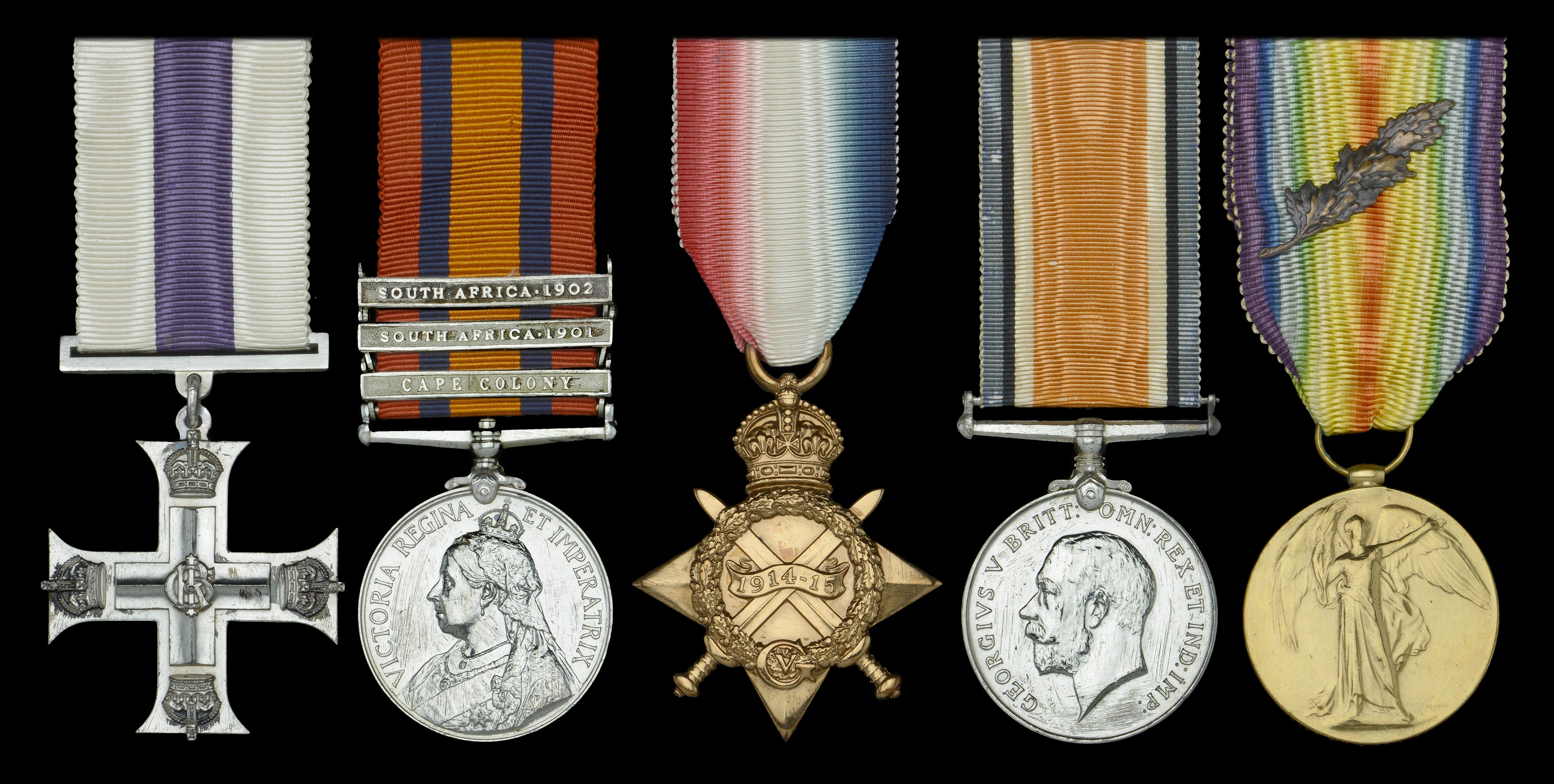 Groups and Single Decorations for Gallantry