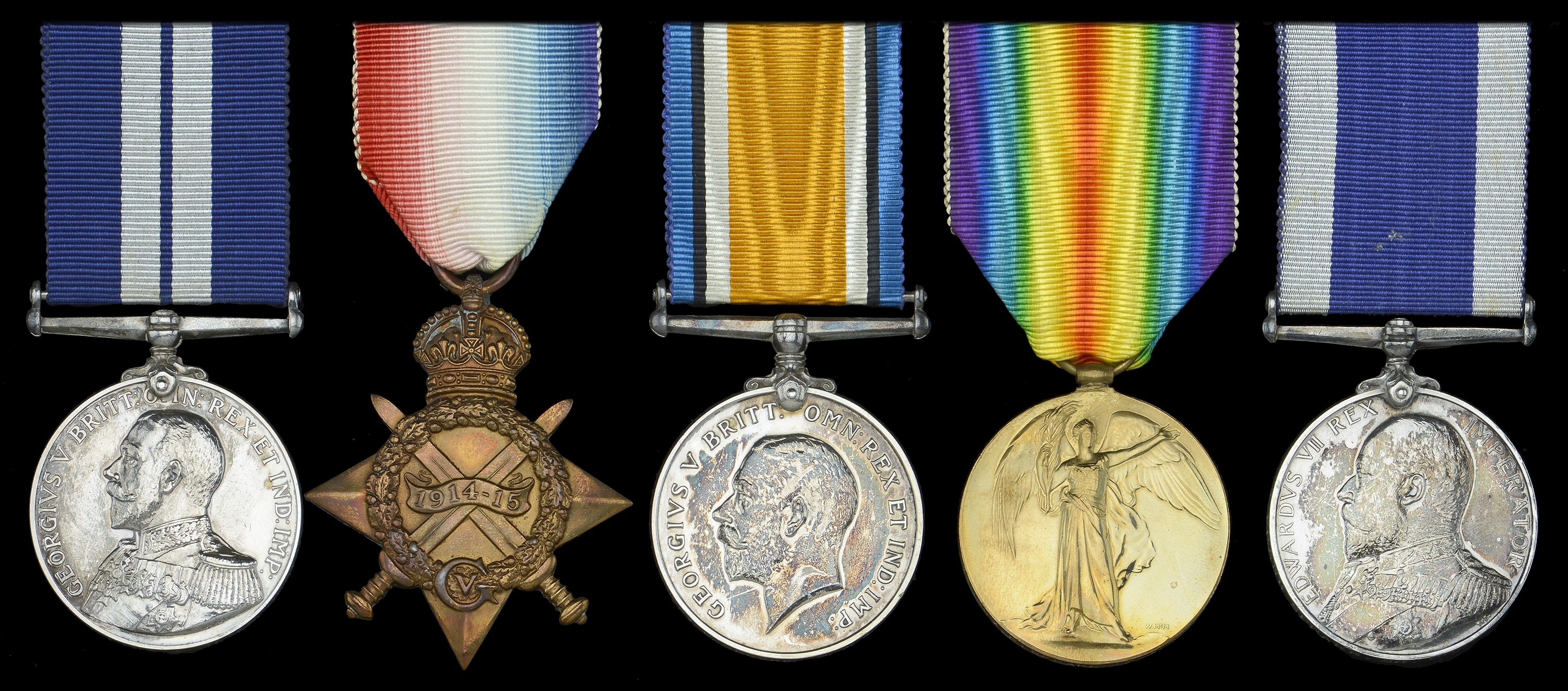 Groups and Single Decorations for Gallantry