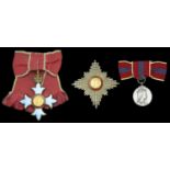 Groups and Single Decorations for Gallantry