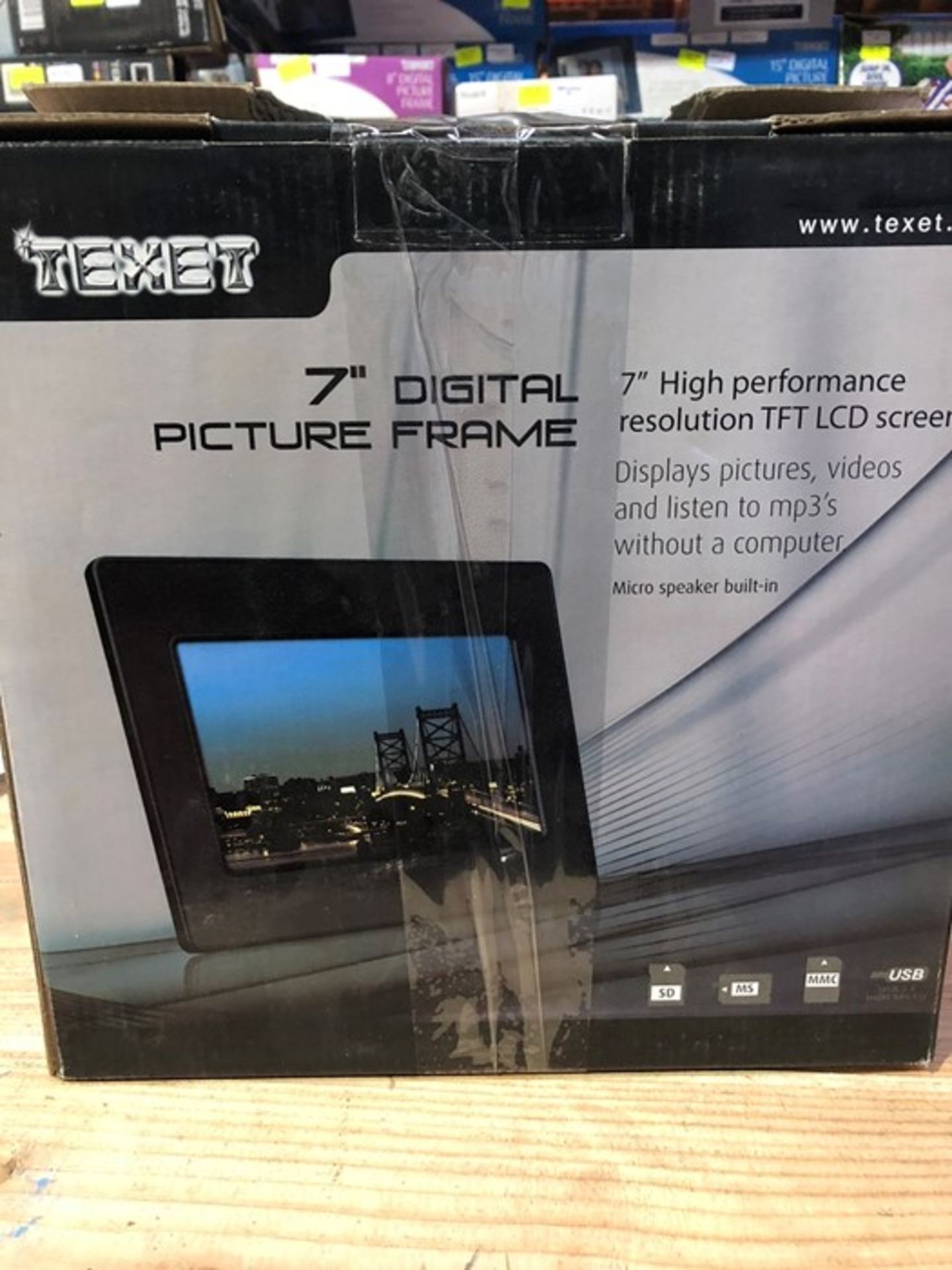 1 LOT TO CONTAIN 2 BOXED TEXET 7" DIGITAL PICTURE FRAMES IN BLACK / RRP £59.98 (PUBLIC VIEWING