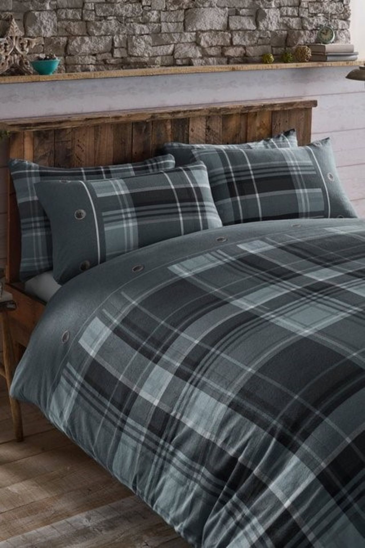 1 BAGGED ARRON CHECK BRUSHED COTTON FLANNELETTE DUVET SET IN GREY / SIZE: DOUBLE / RRP £19.99 (