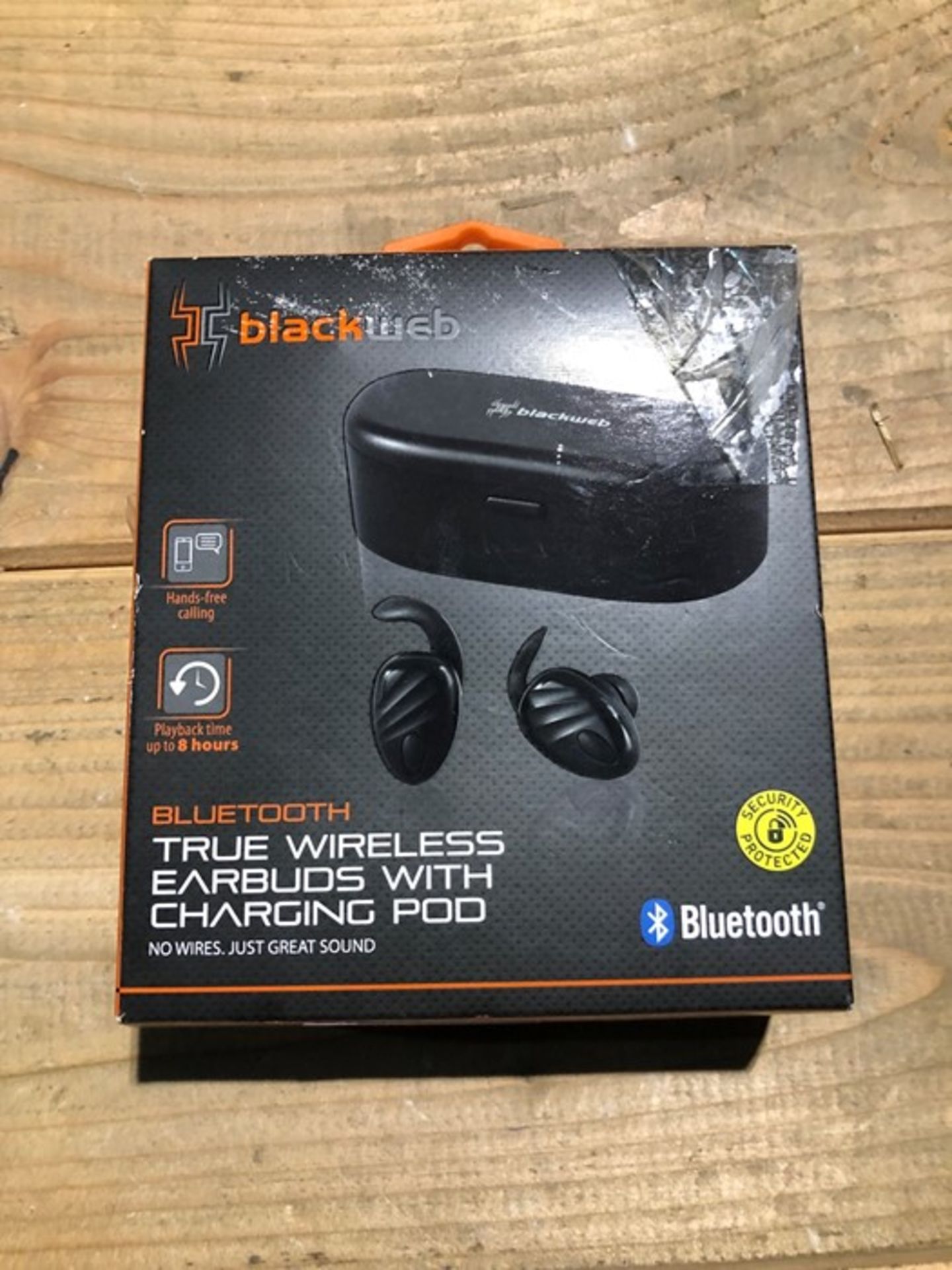 1 BOXED BLACKWEB BLUETOOTH TRUE WIRELESS EARBUDS WITH CHARGING POD IN BLACK / RRP £24.99 / BL-