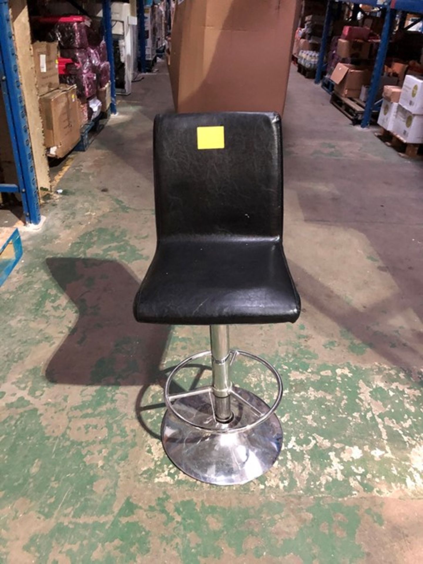 1 ASSEMBLED HOME STOOL - BLACK (PUBLIC VIEWING AVAILABLE)