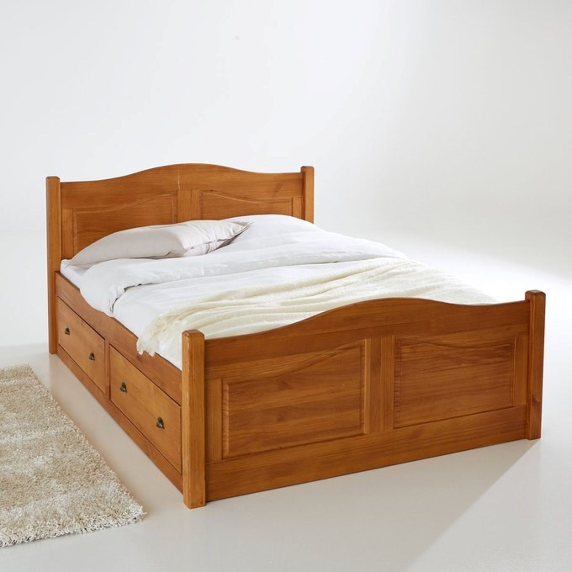 1 GRADE B BOXED DESIGNER AUTHENTIC STYLE SOLID PINE BED WITH 4 DRAWERS WITHOUT SLATS IN NATURAL