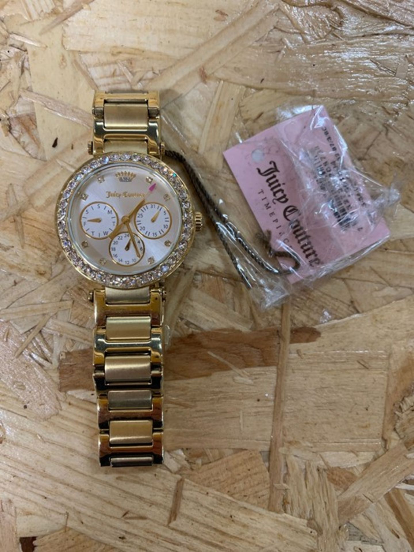 1 x UNBOXED LADIES JUICY COUTURE CALI WATCH 1901504 IN GOLD RRP £165