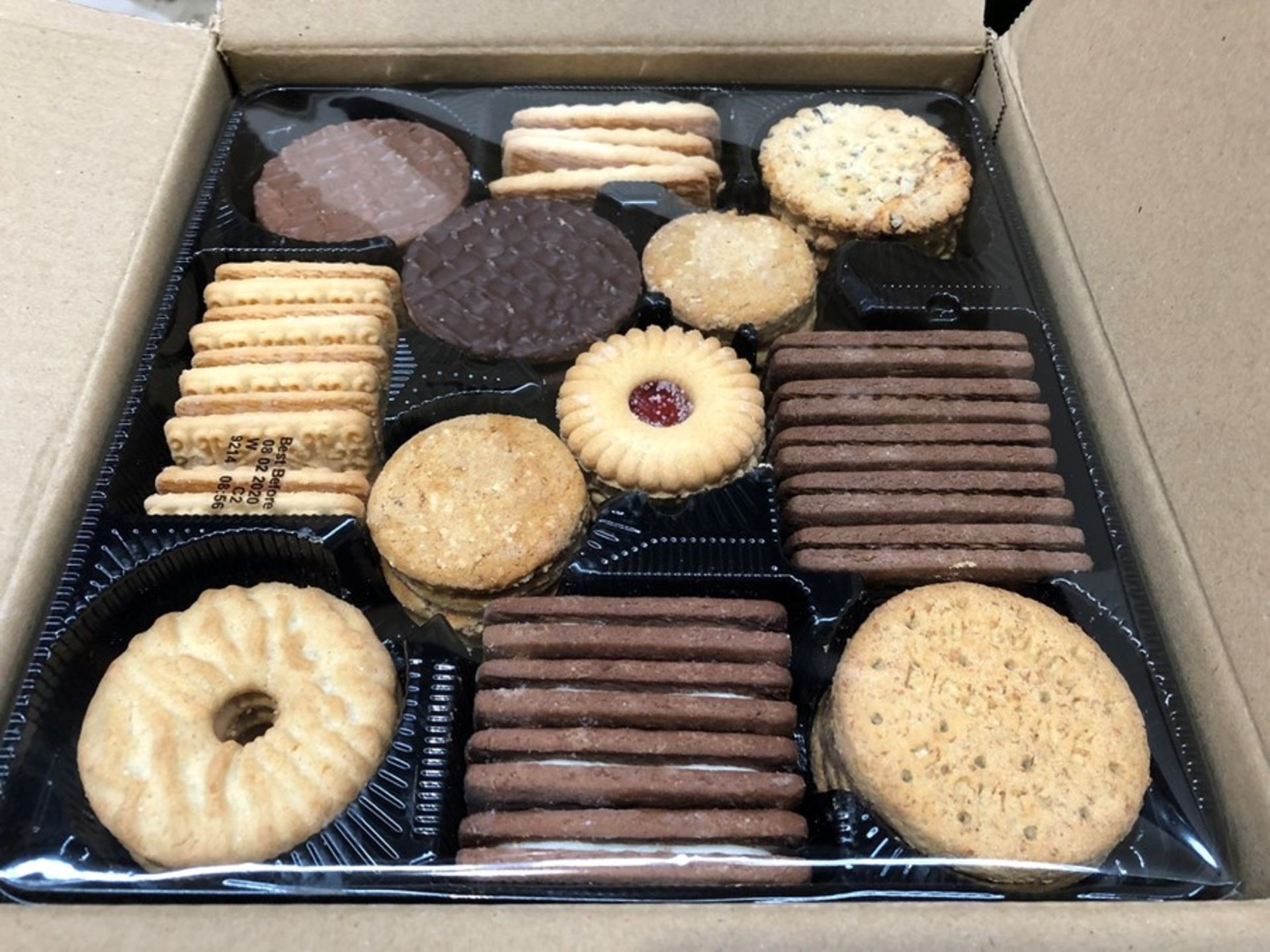1 LOT TO CONTAIN 2 BOXES OF CRAWFORD ROVER BISCUIT TRAYS - 4 TRAYS PER BOX / BEST BEFORE: 08/02/2020