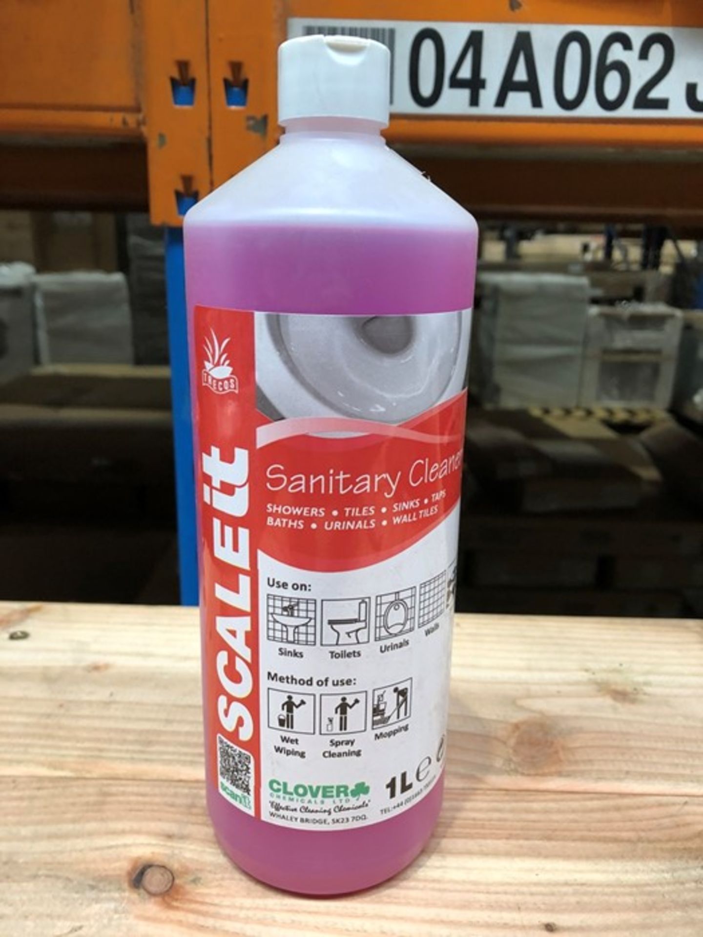 1 LOT TO CONTAIN 5 BOTTLES OF SCALEIT SANITARY CLEANER - 5 X 1L (PUBLIC VIEWING AVAILABLE)