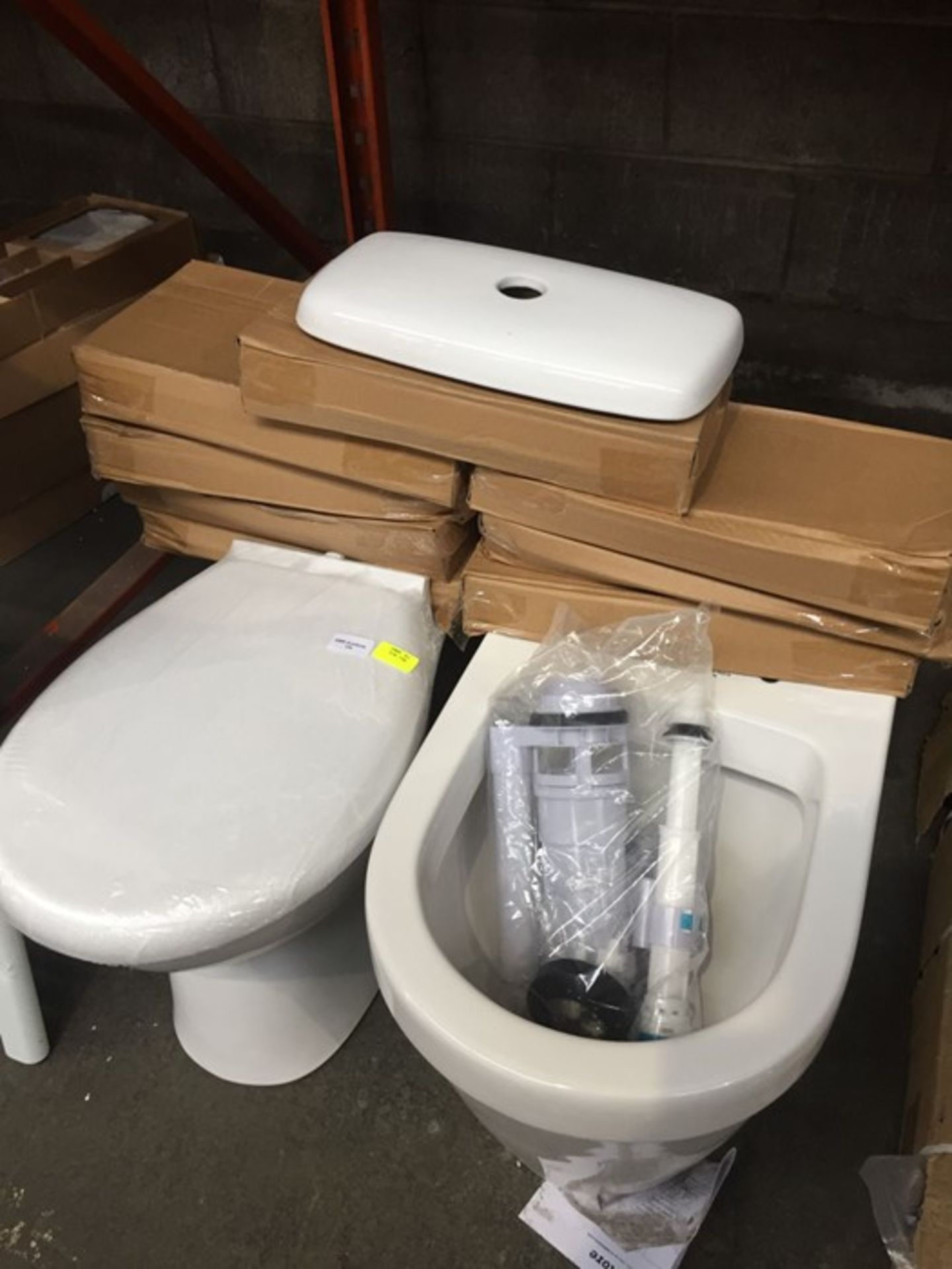 2 X TOILET PANS, SEAT, CISTERN LIDS & DUAL FLUSH CISTERN KIT. (PUBLIC VIEWING AVAILABLE AND HIGHLY