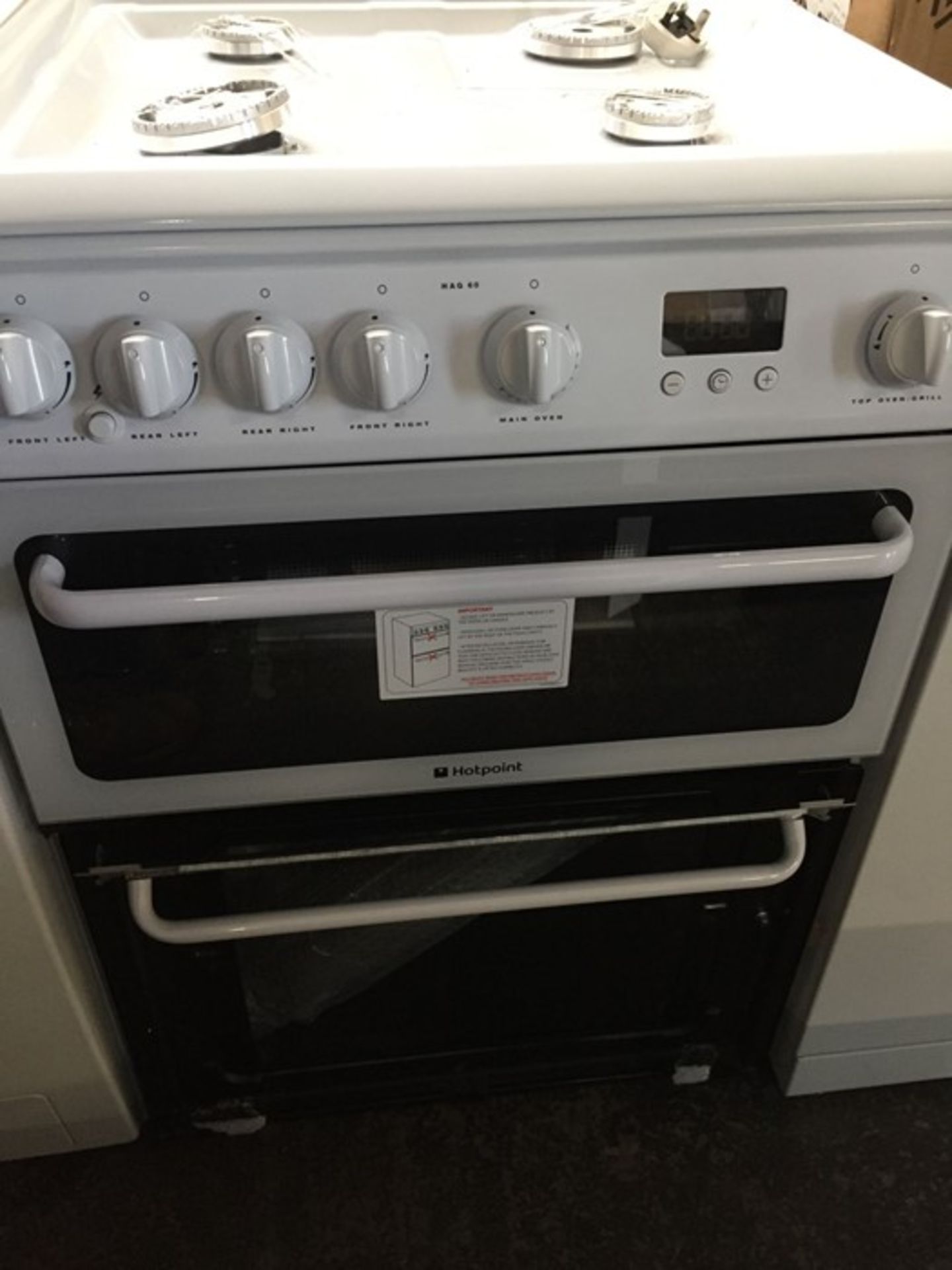 HOTPOINT HAG60P GAS COOKER