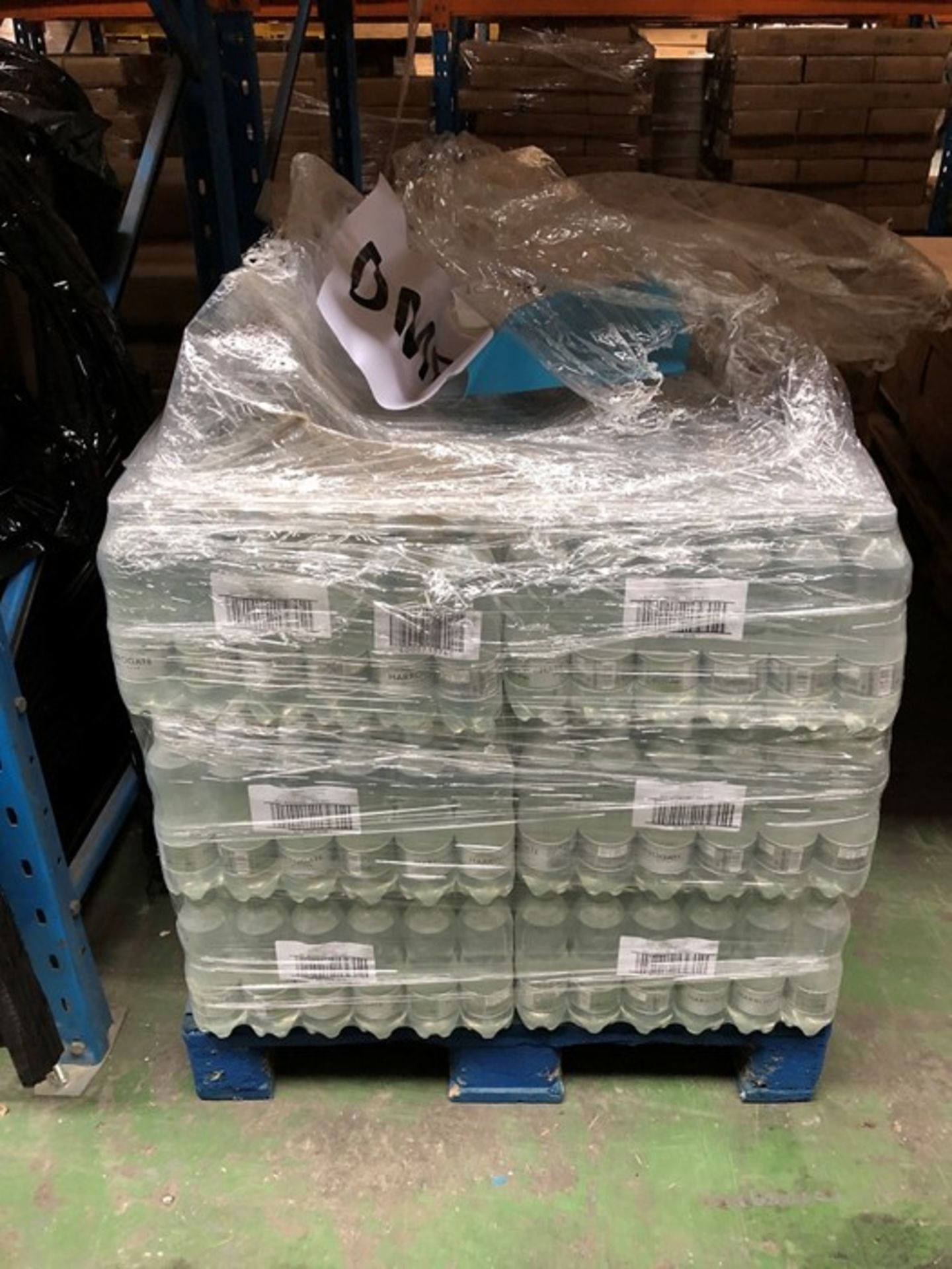 1 LOT TO CONTAIN 30 PACKS OF HARROGATE SPRING SPARKLING WATER - 24 X 500ML PER PACK / BEST BEFORE: