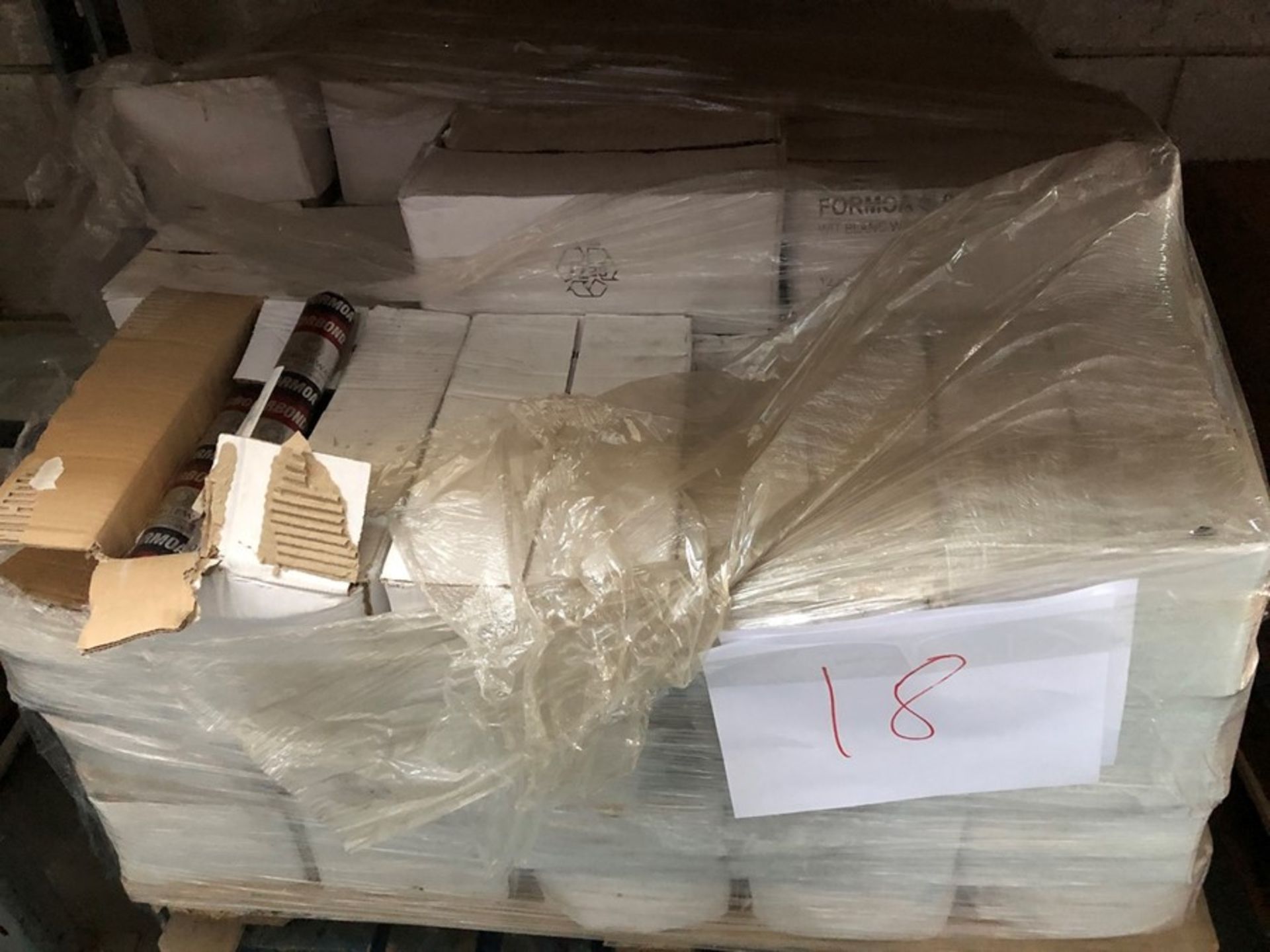 1 LOT TO CONTAIN A PALLET CONTAINING TUBES OF FORMOA 006-240 WHITE POLYMER ADHESIVE / RRP £4,319.